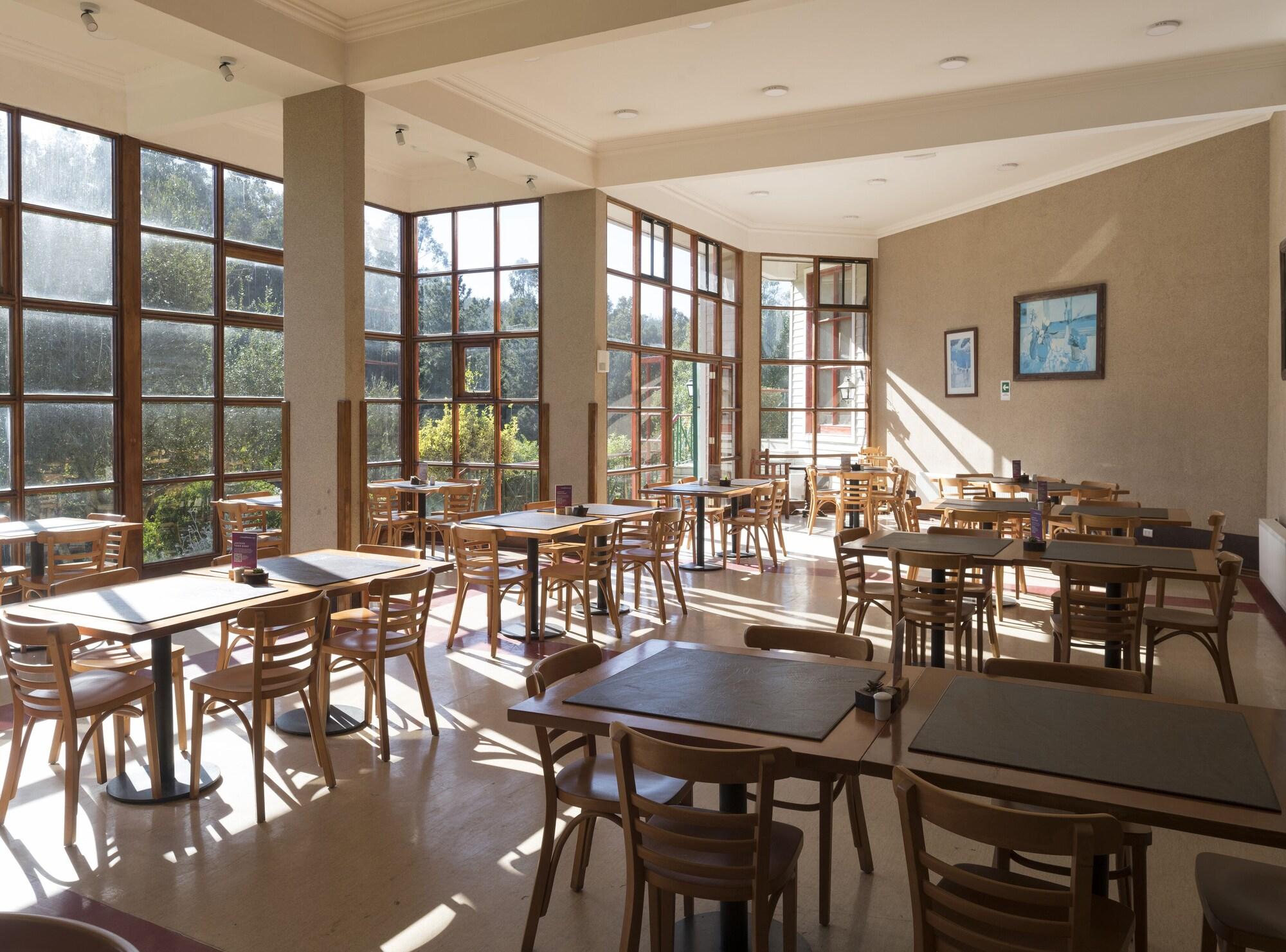 Restaurant Hotel y Cabañas Huallilemu Sur- Caja Los Andes