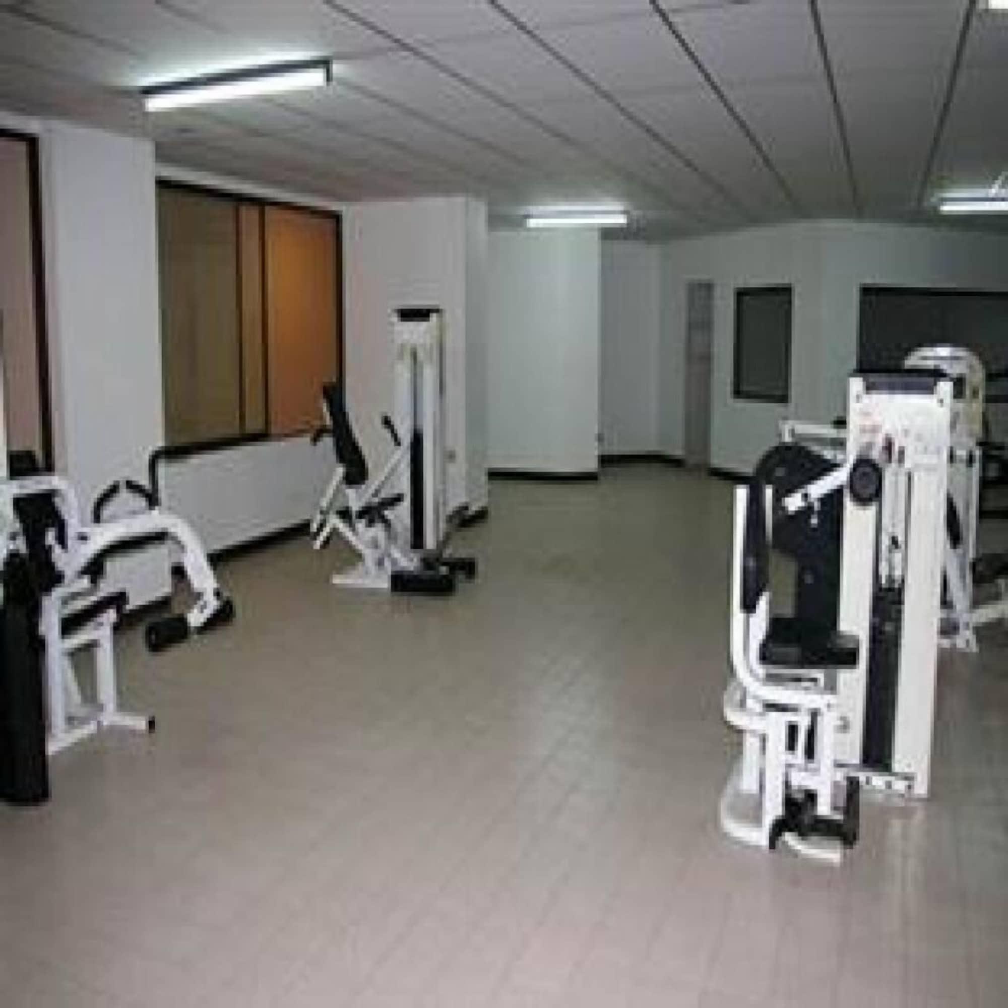 Gimnasio Angket Hip Residence