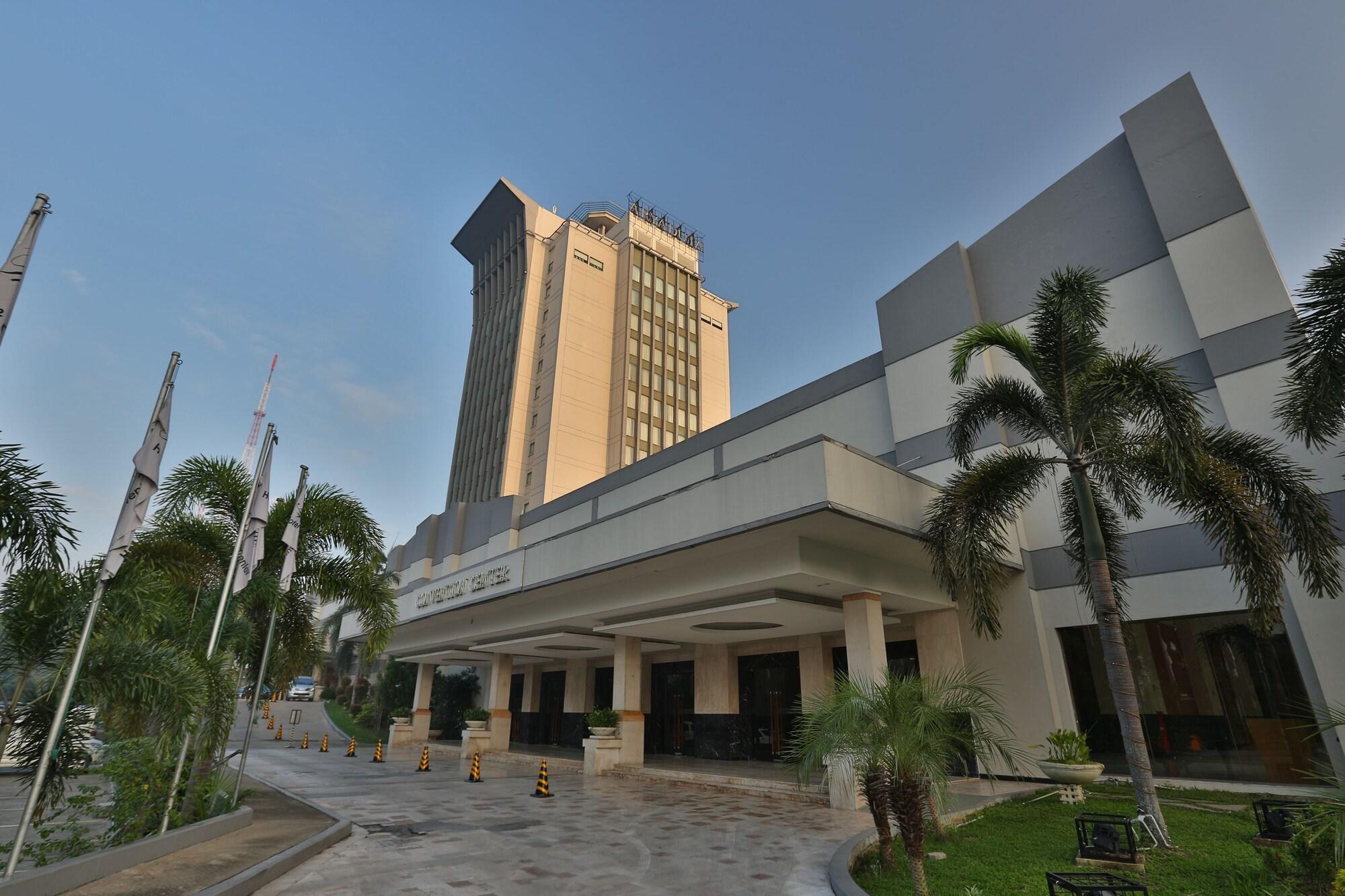 Vista Exterior Aryaduta Palembang
