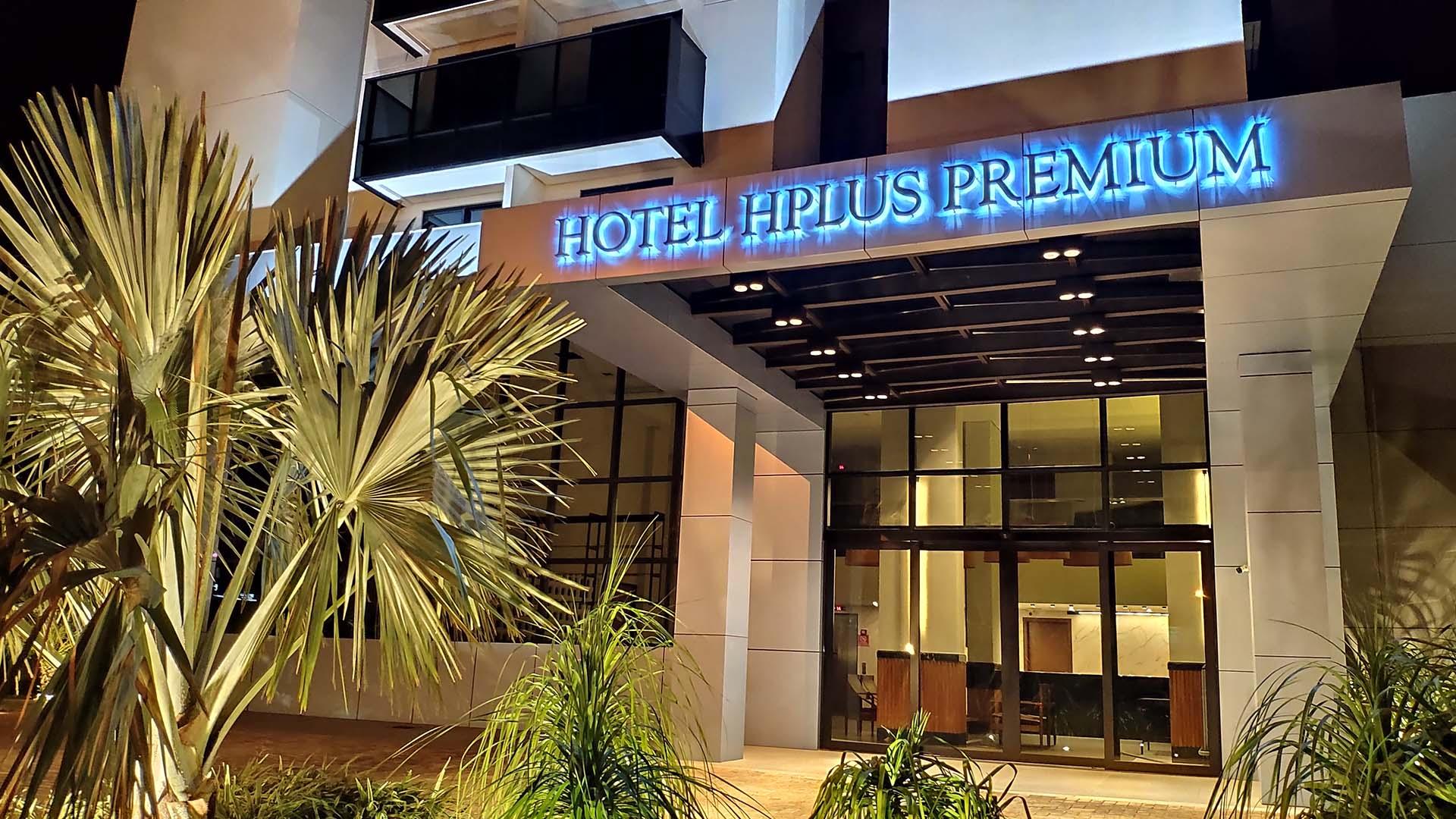 Vista Exterior HPlus Premium Palmas