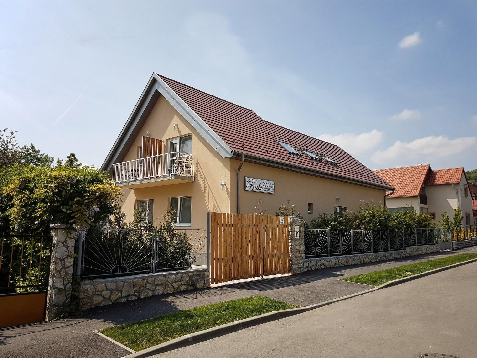 Vista Exterior Babi Vendeghaz