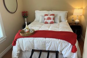 Alquiler Vacacional - Location, Location, Location! Close to Beach, Marina, & Downtown!