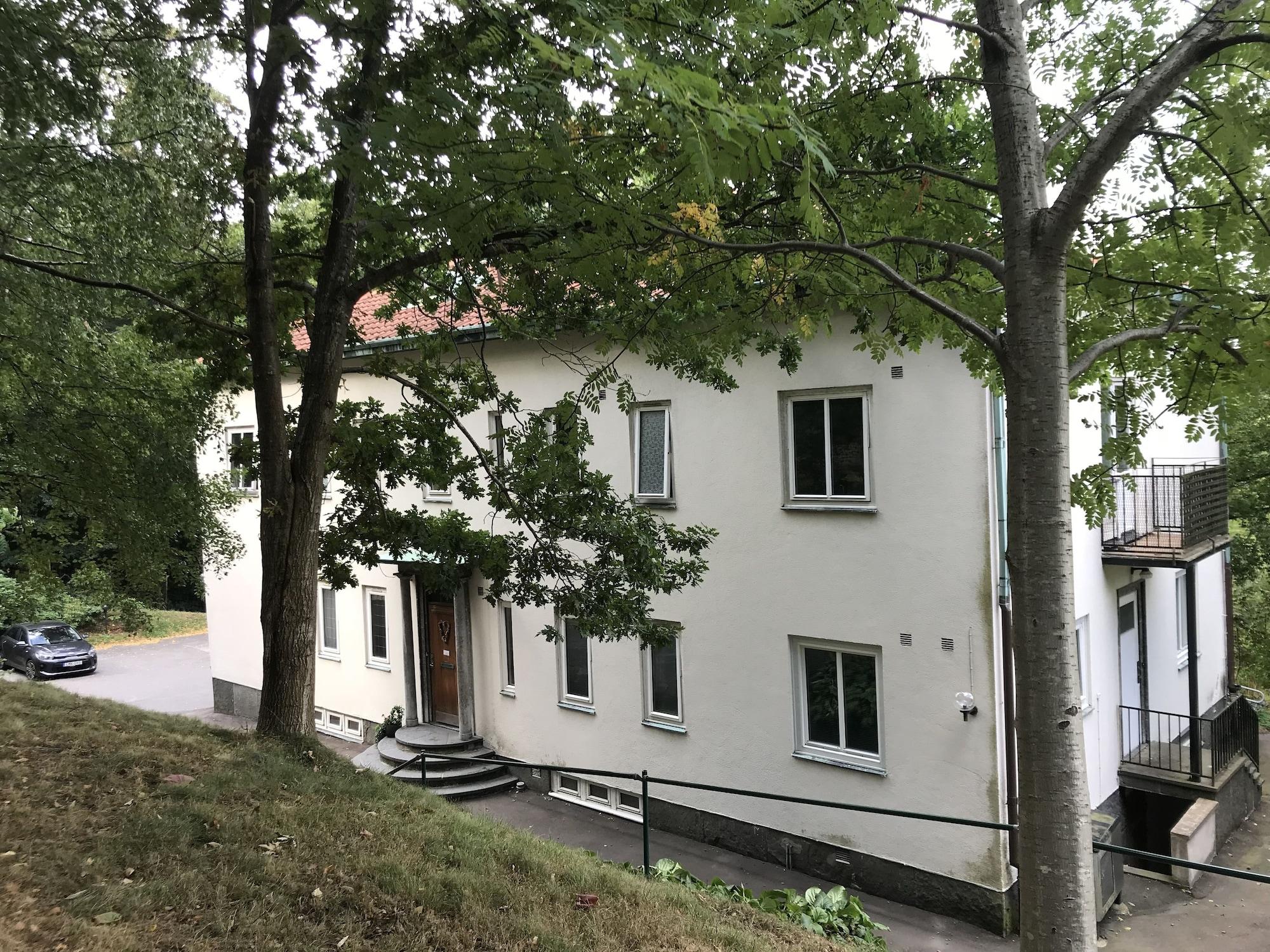 Vista Exterior Ewa & Maude Hotel