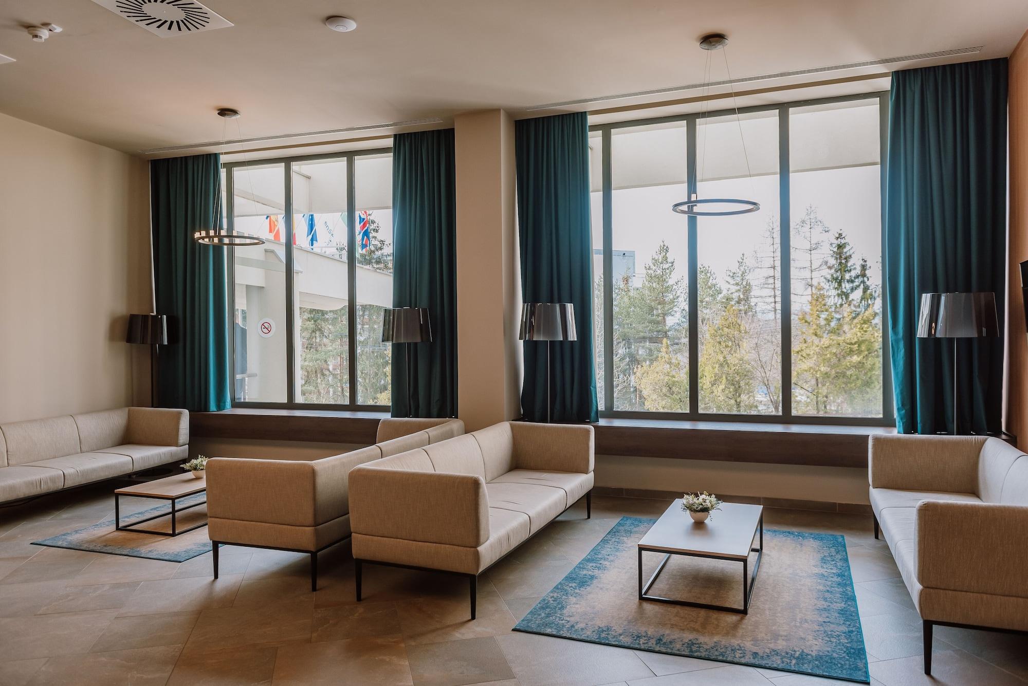 Vista Lobby Ensana Ursina