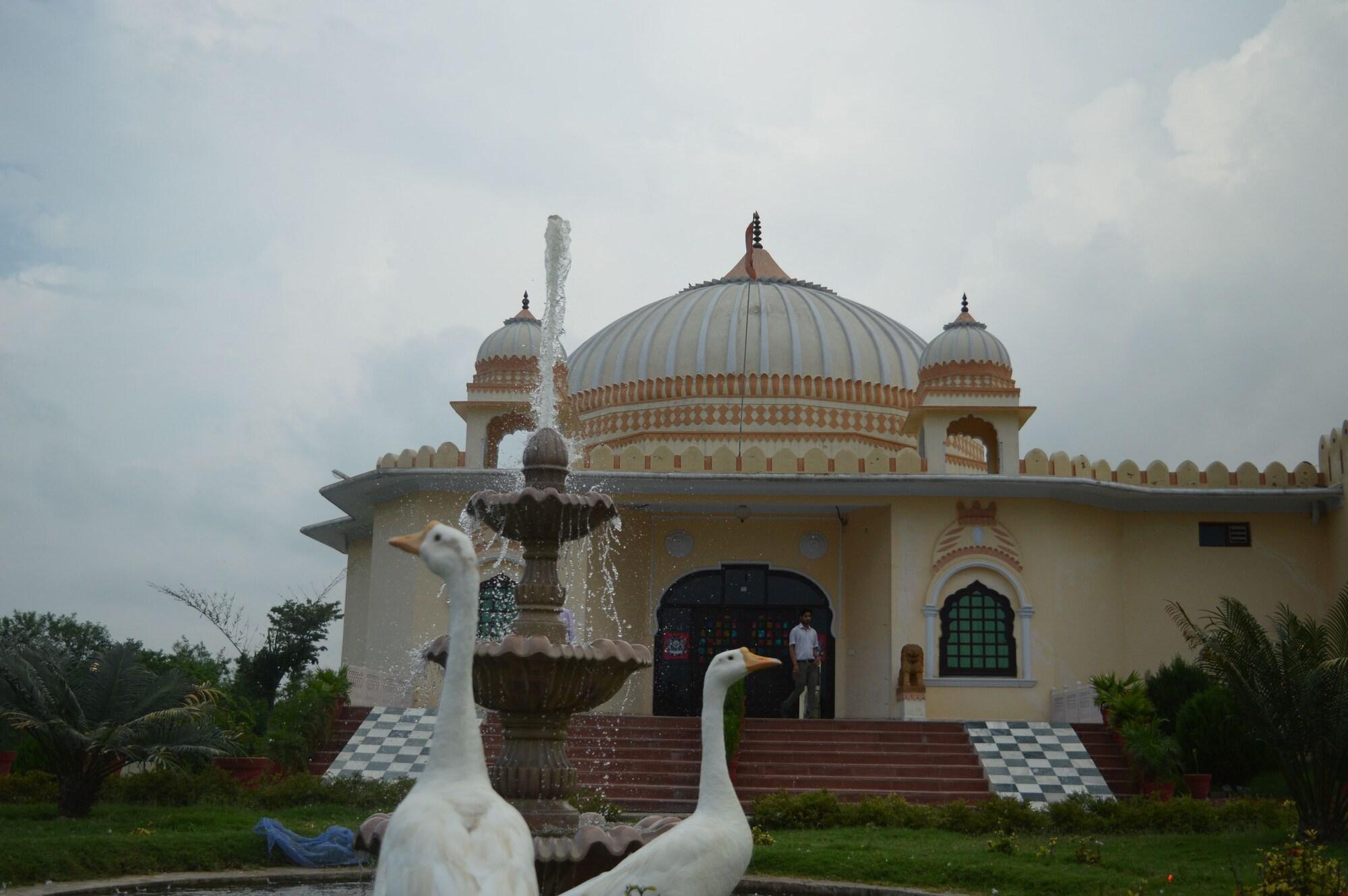 Vista Exterior Raj Mahal The Palace