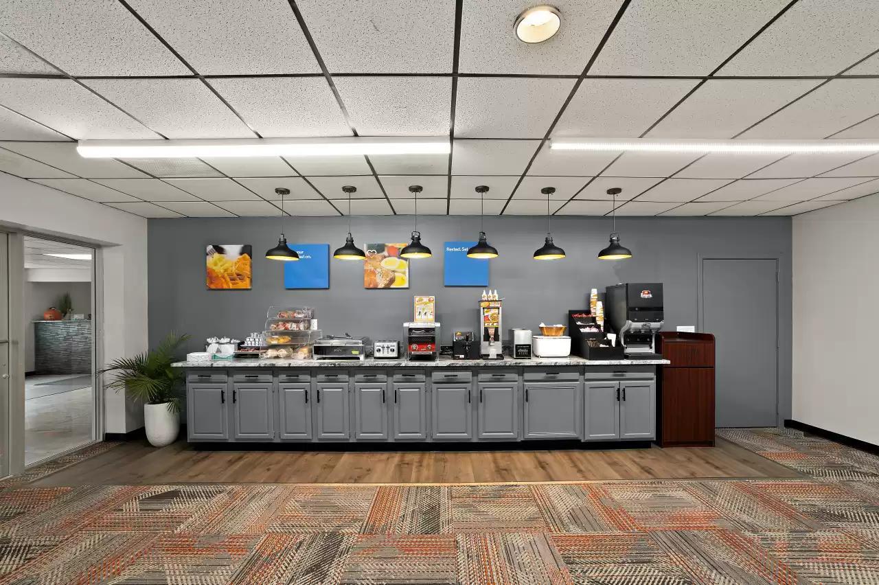 Restaurant Quality Inn & Suites