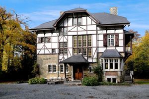Alquiler Vacacional - Beautiful Castle in Spa wit Garden