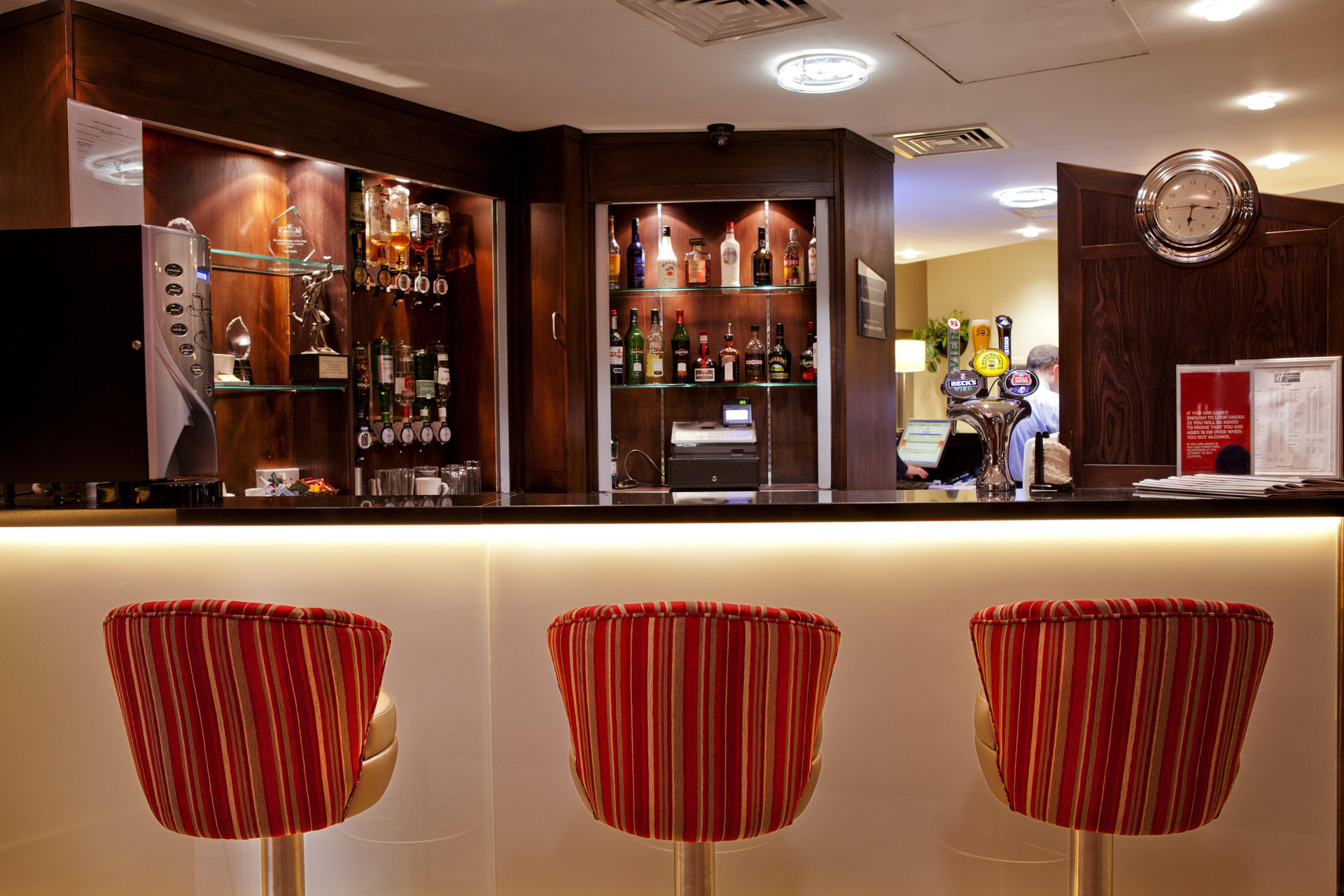 Bar/Salón Holiday Inn Express Glasgow - City Ctr Theatreland by IHG