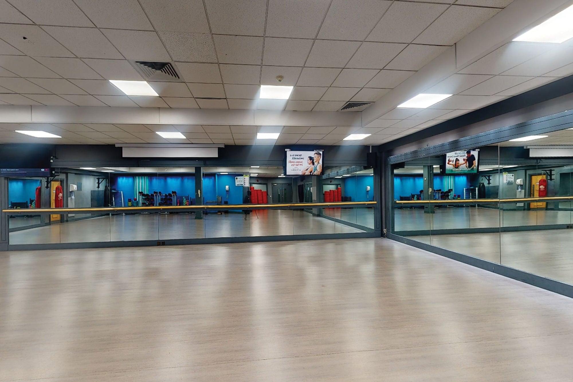 Gimnasio Village Hotel Birmingham Dudley