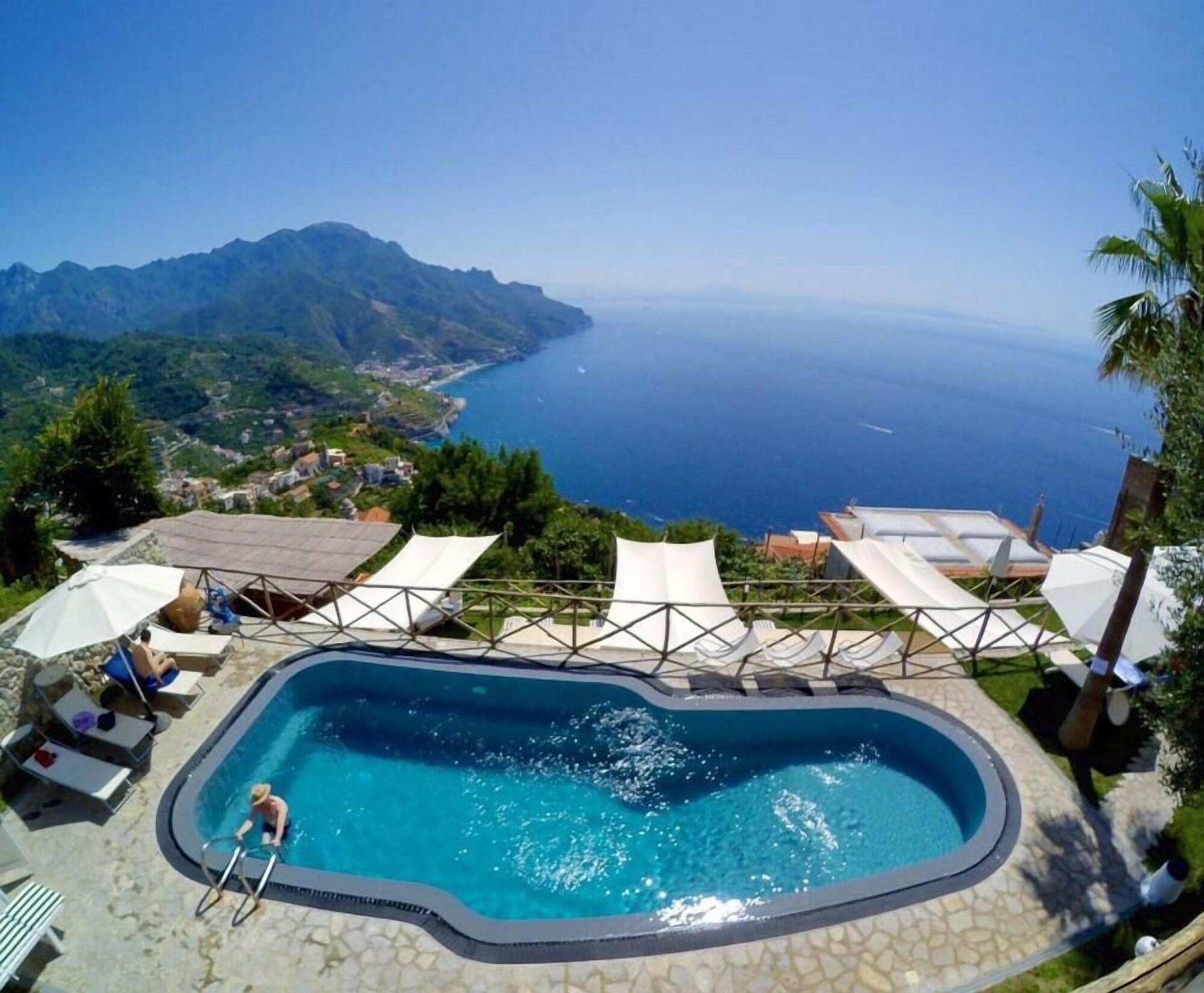Instalaciones Recreativas Garden Ravello