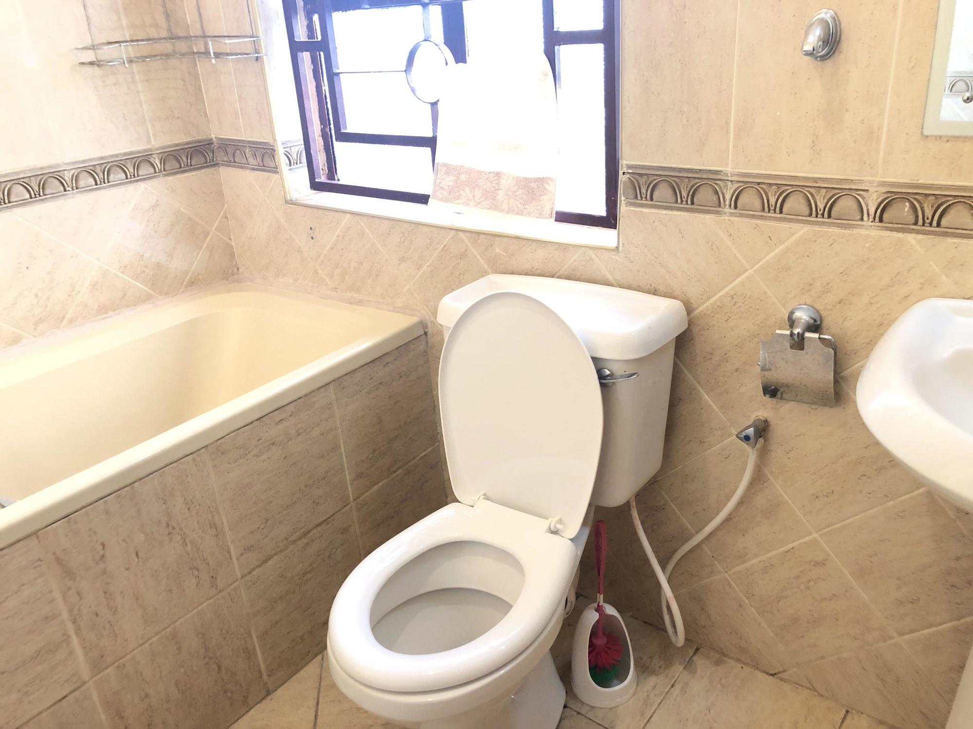 Equipamiento de Habitación White House of Tanzania - Hostel