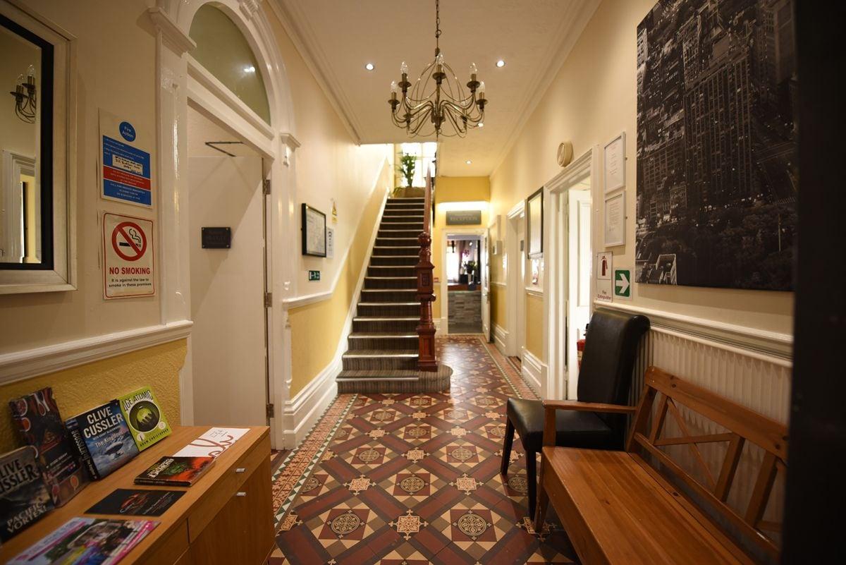 Vista Lobby Victoria Park Hotel