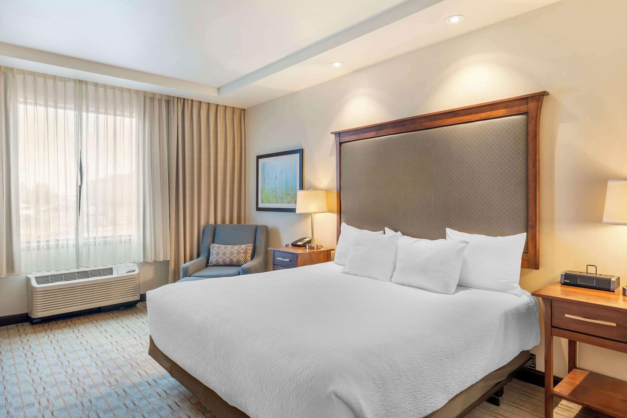 Quarto Best Western Premier Boulder Falls Inn