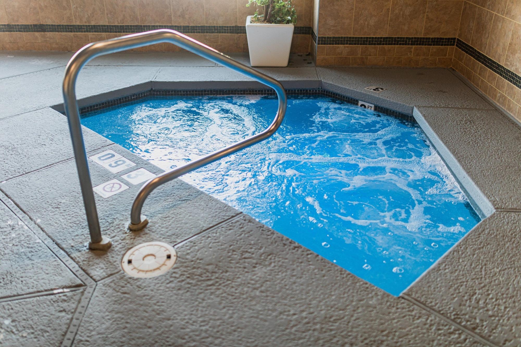 Vista Piscina Holiday Inn - West Yellowstone by IHG