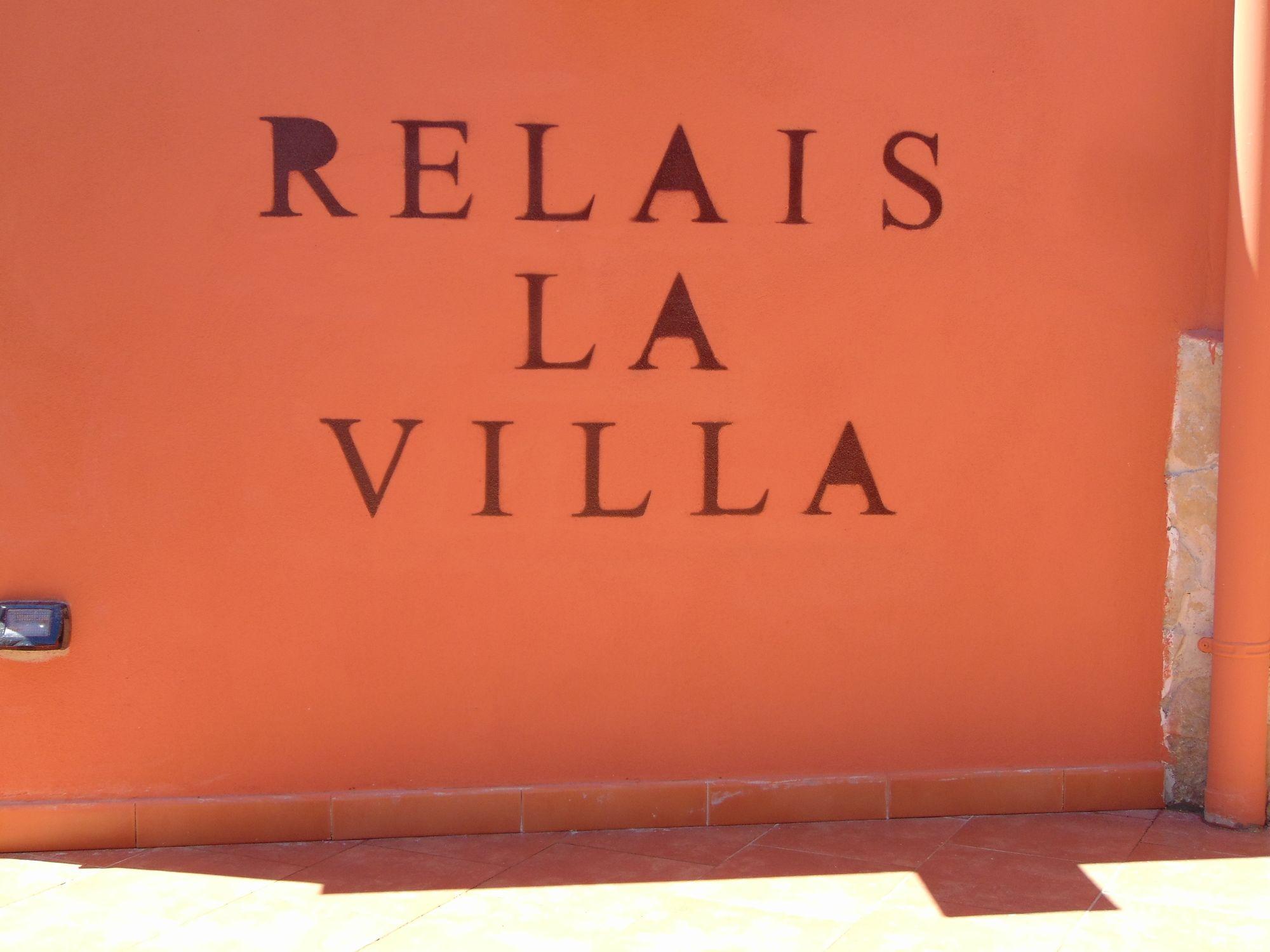 Vista Exterior Relais La Villa