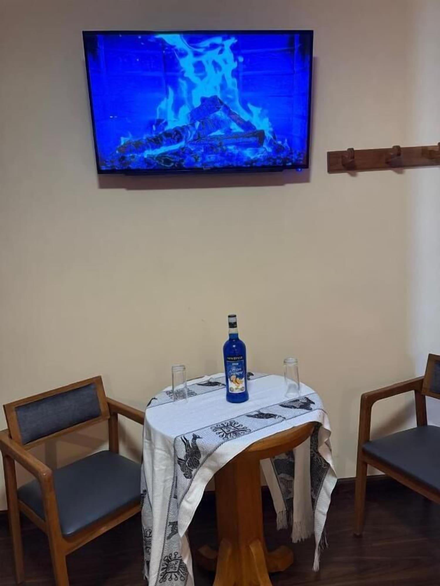 Comodidades del Alojamiento Hotel Elom