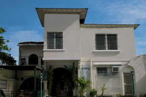 Alojamiento - Hotel Villa Serena Flor Blanca