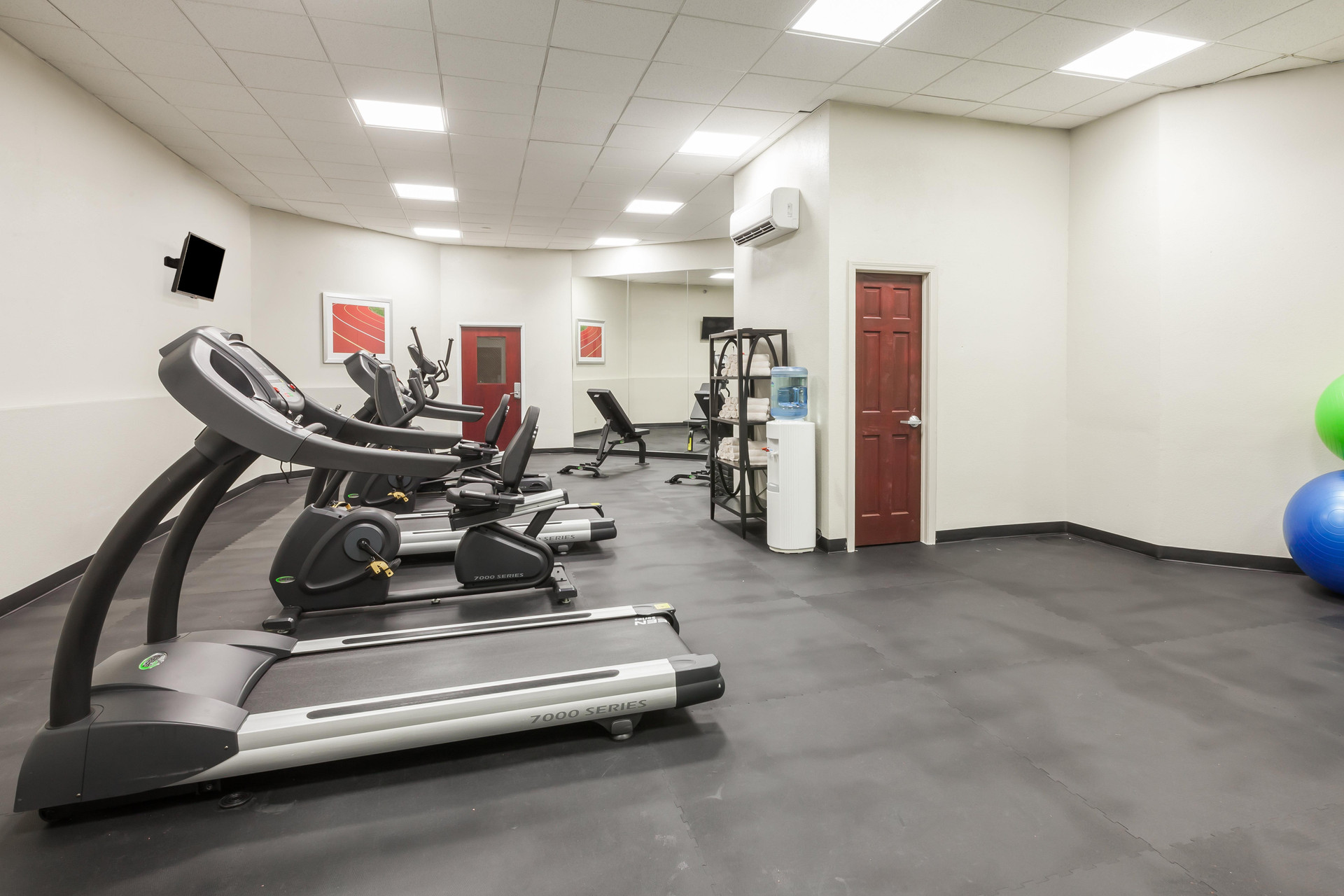 Instalaciones Recreativas Holiday Inn Hotel Suites Oklahoma City North
