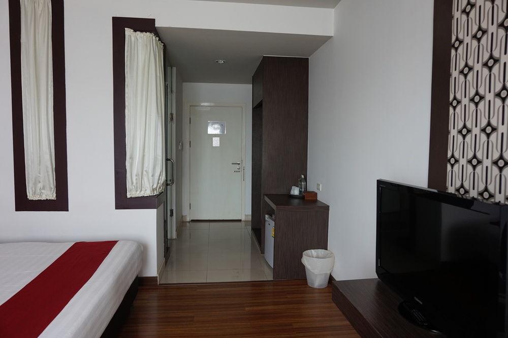 Set de Habitación Akelada Hotel