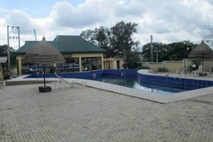 Alojamiento - Lamonde Guest House