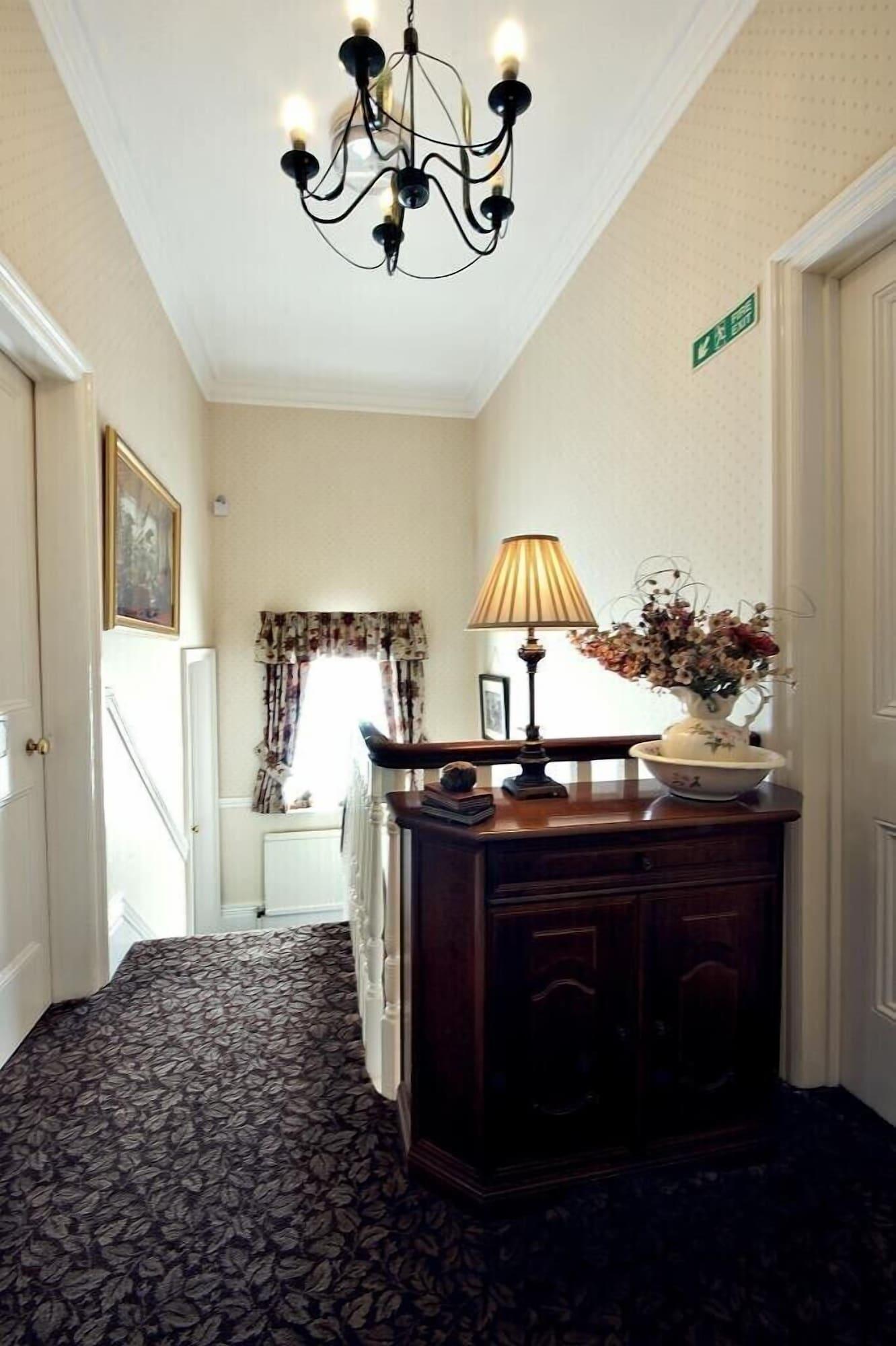 Varios The Farthings Guest House
