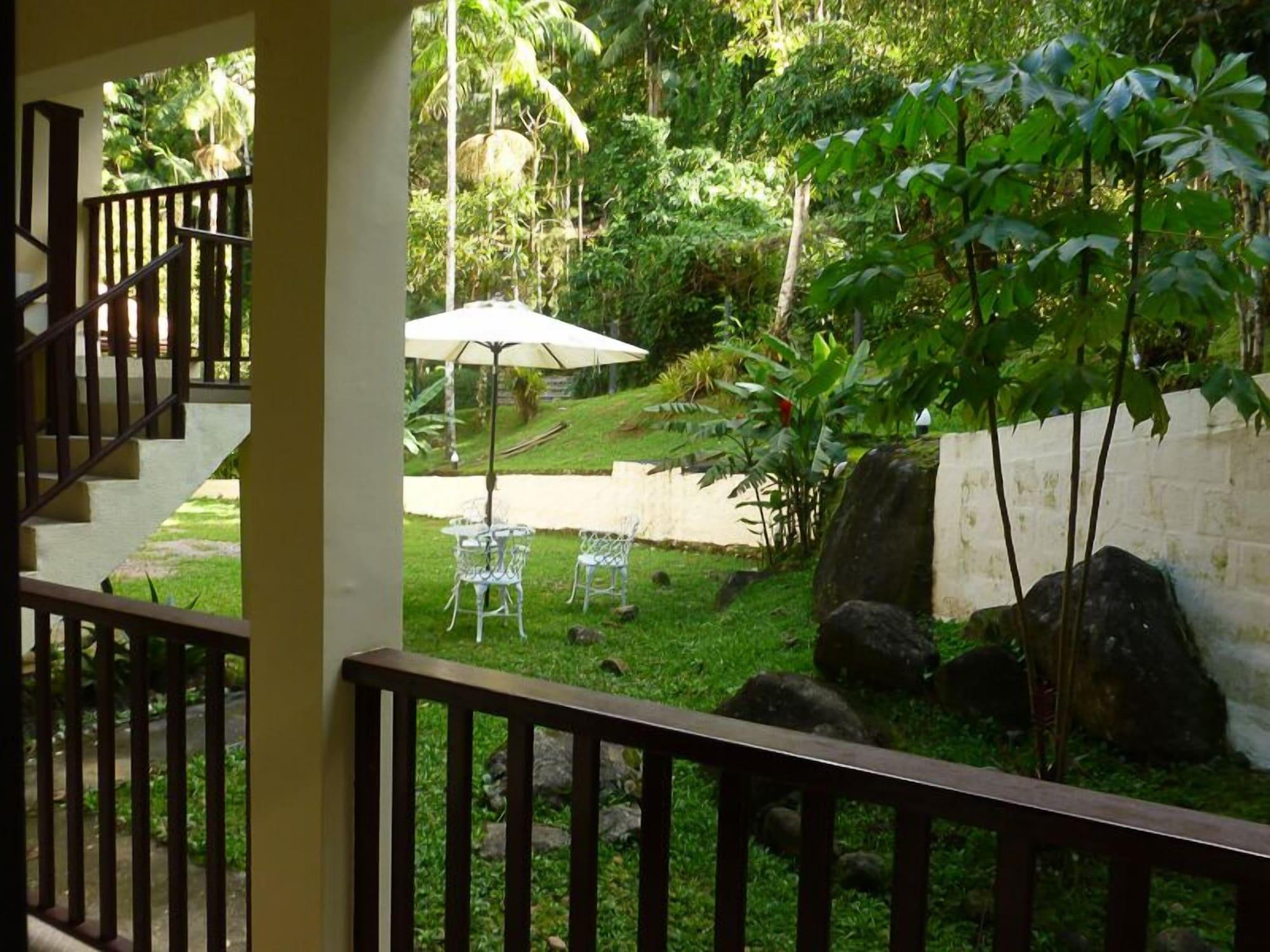 Vista Exterior Pousada 3 Bacias