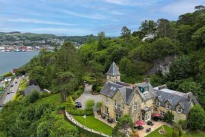 Alojamiento - Dungallan Country House