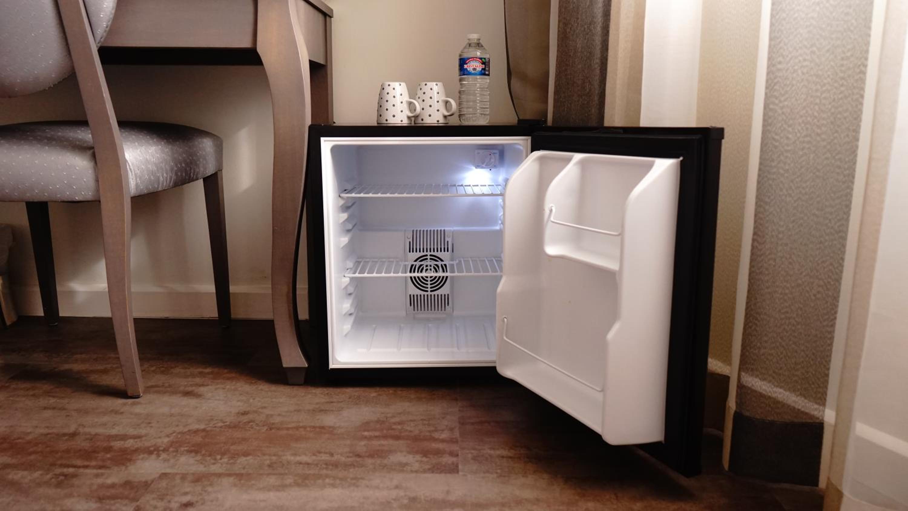 Set de Habitación NYX Hotel