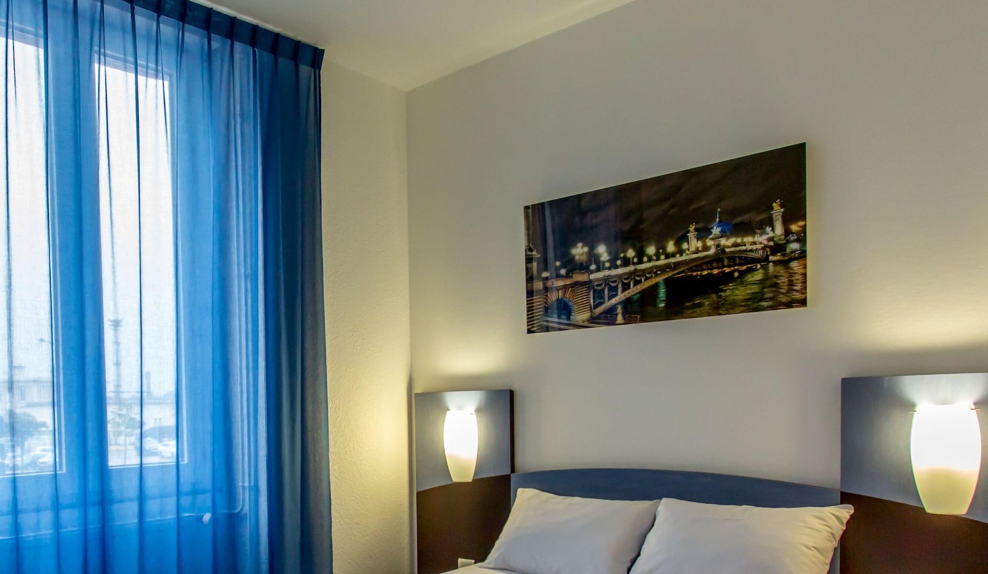 Varios The Originals Access, Hôtel Bourges Gare