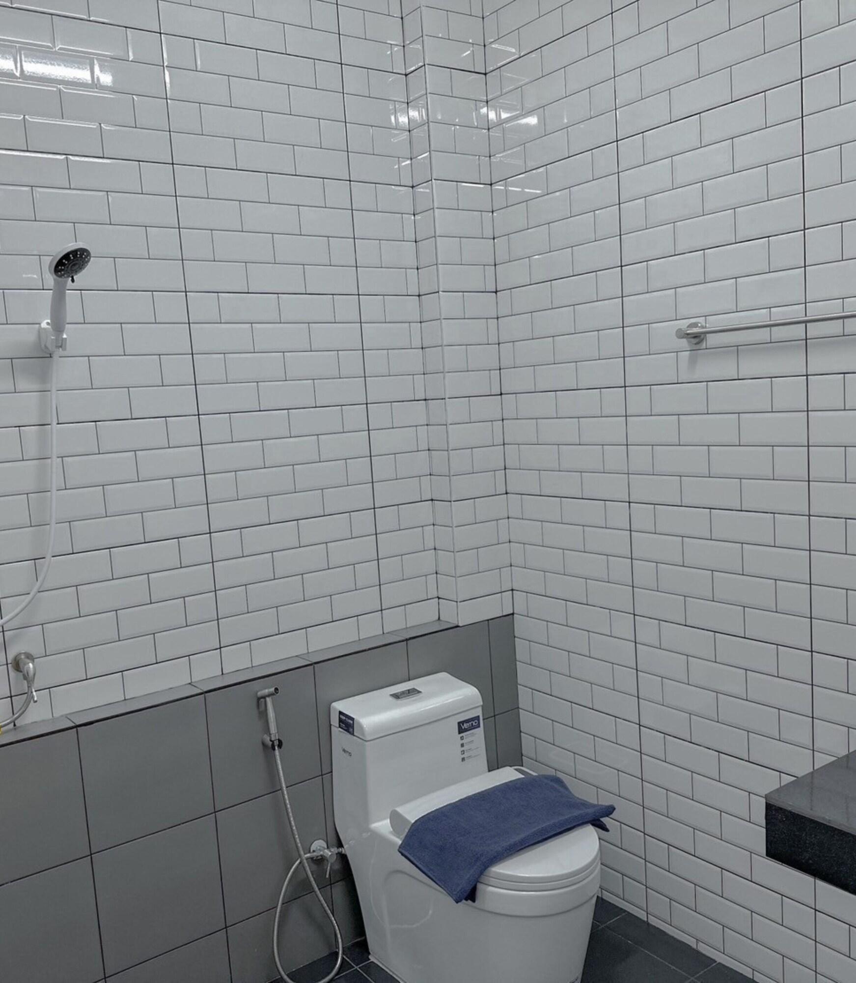 Equipamiento de Habitación DD tara inn