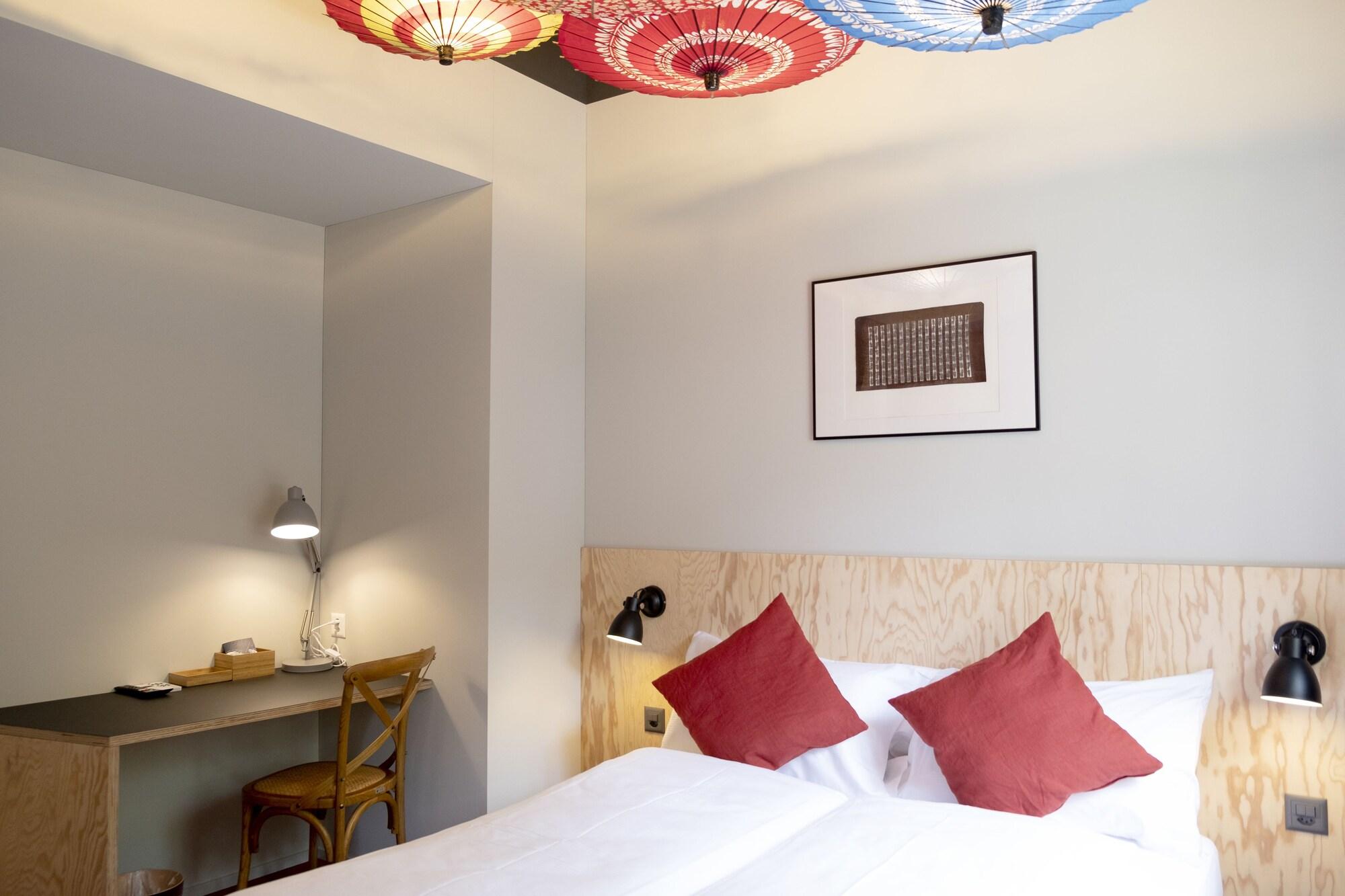 Varios Hotel Nozomi
