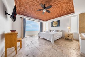 Arriendo temporal - Luxury condo rooftop pool with 360° ocean views