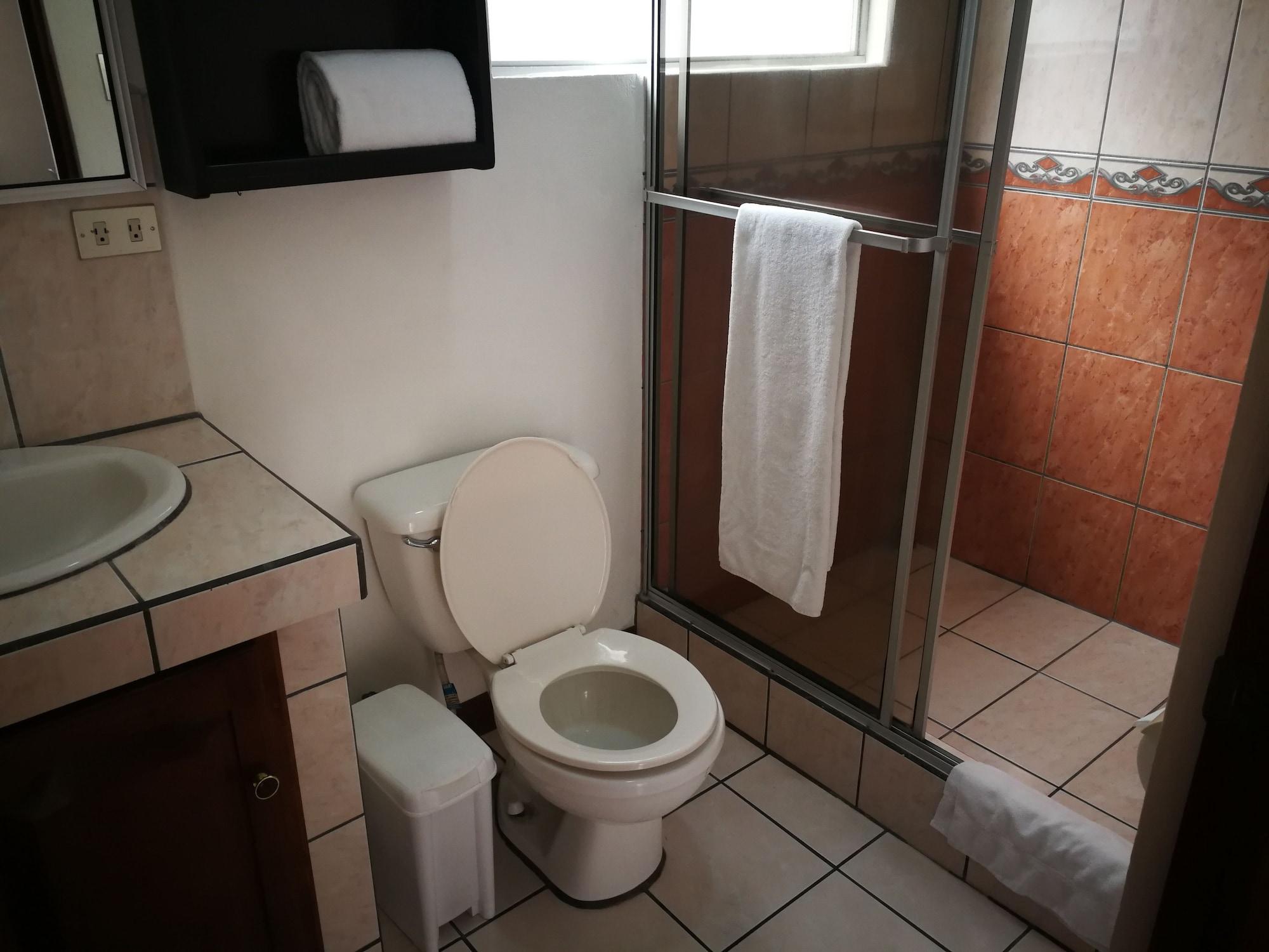 Equipamiento de Habitación Hotel Hojarascas