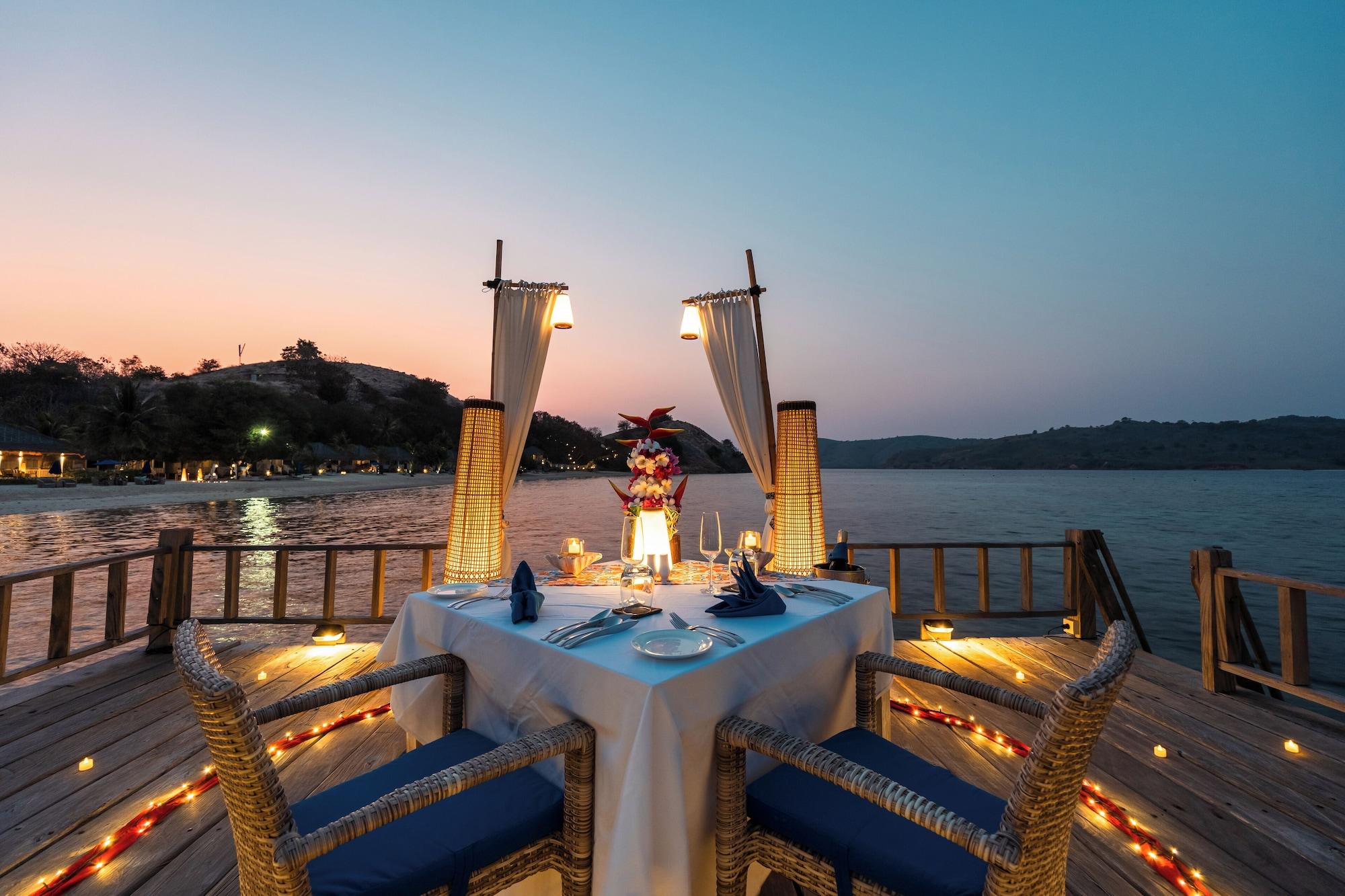 Restaurant Sudamala Resort, Seraya, Flores