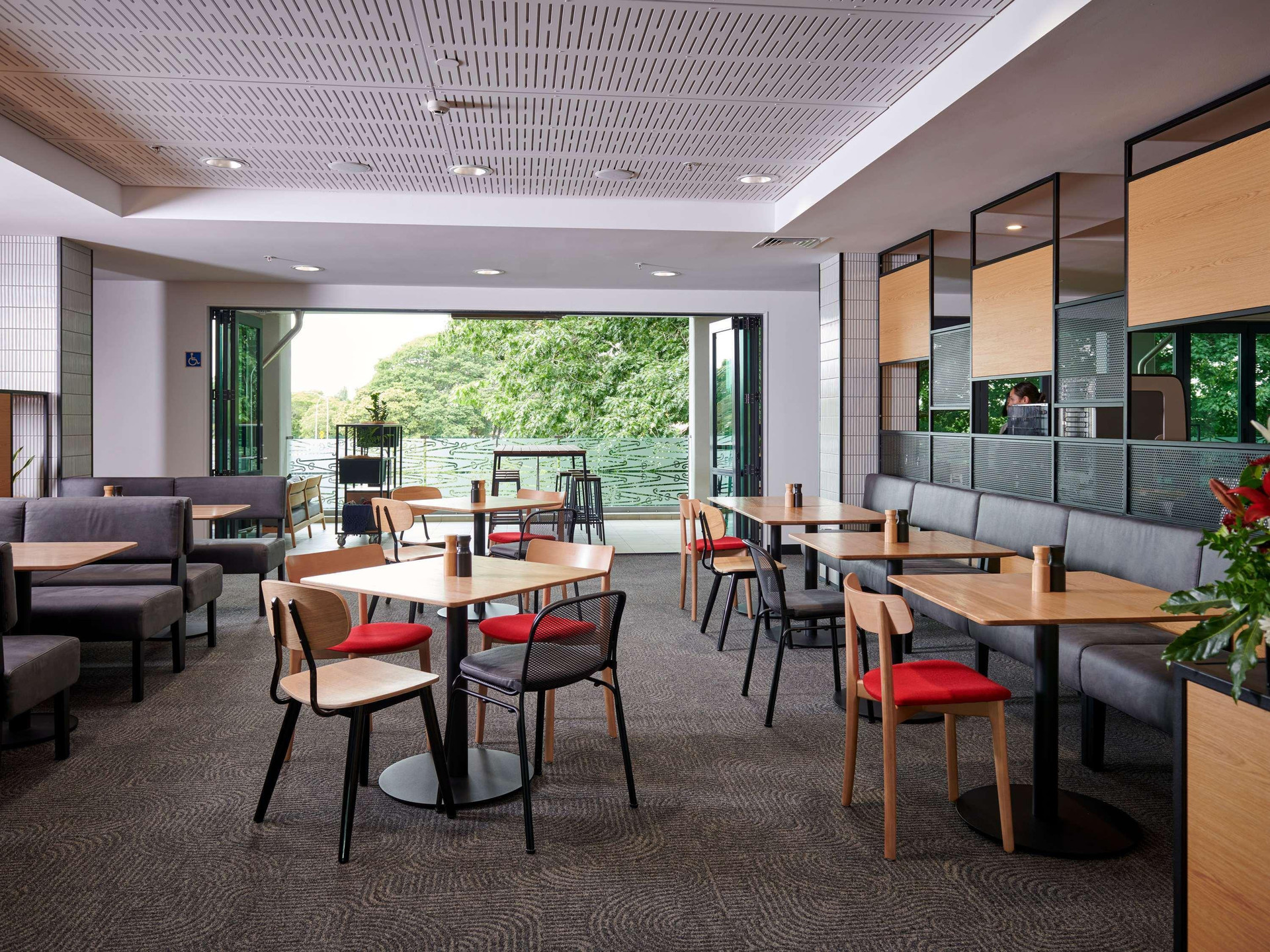 Restaurant ibis Hamilton Tainui