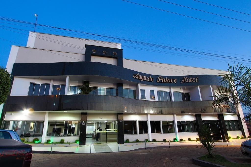 Varios Augusto Palace Hotel