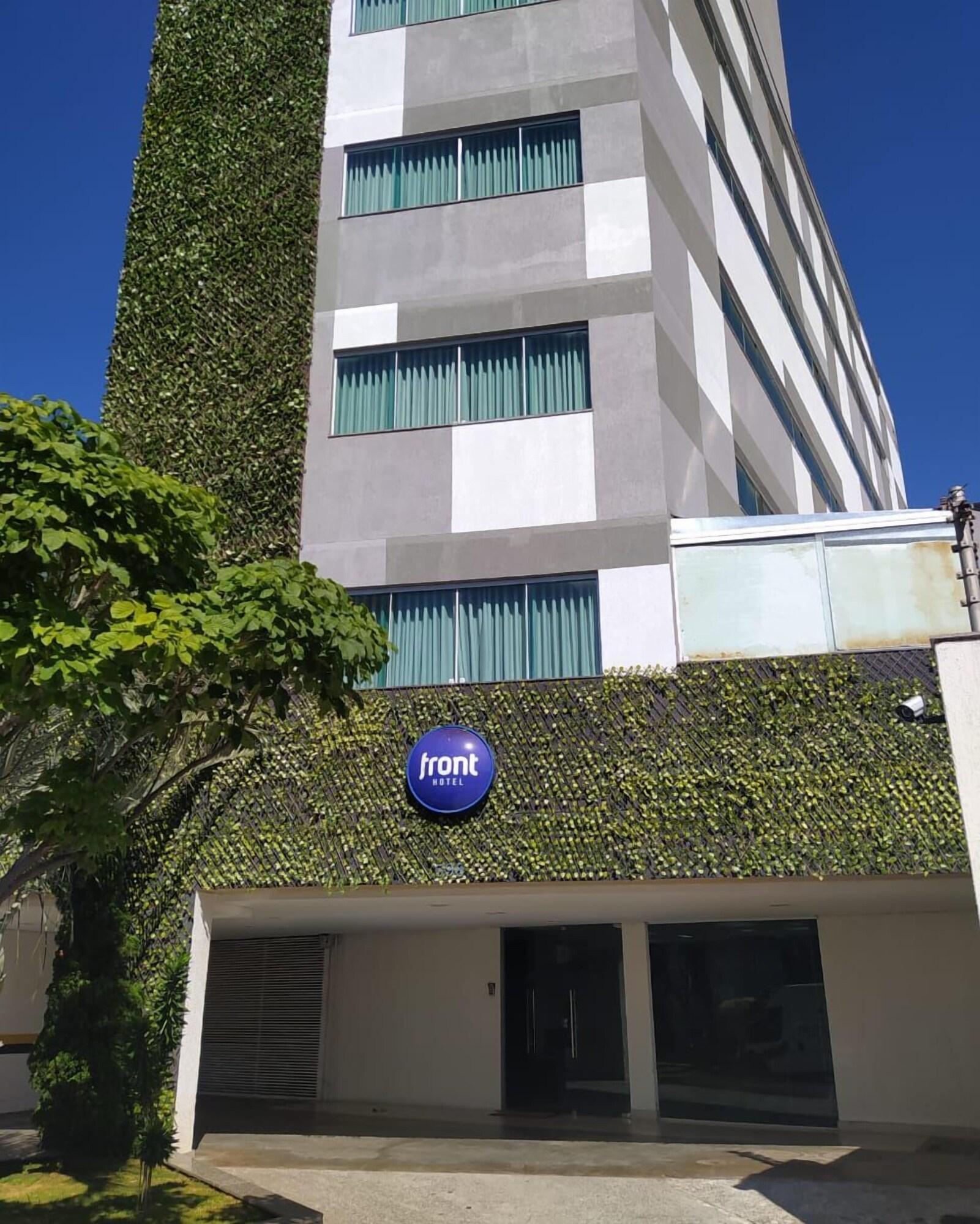 Varios Front Hotel Expominas