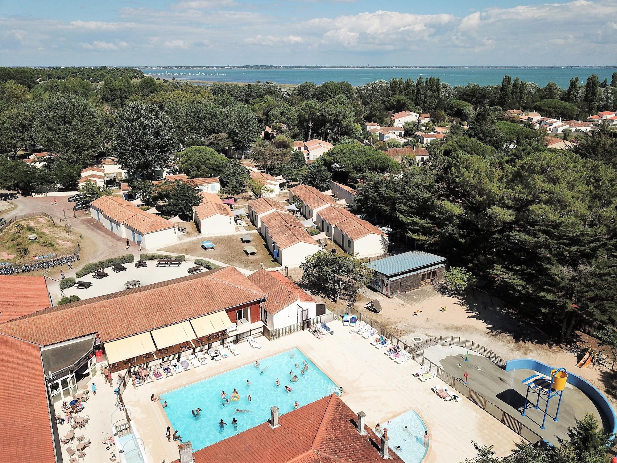 Varios Vacances Passion Les Bris