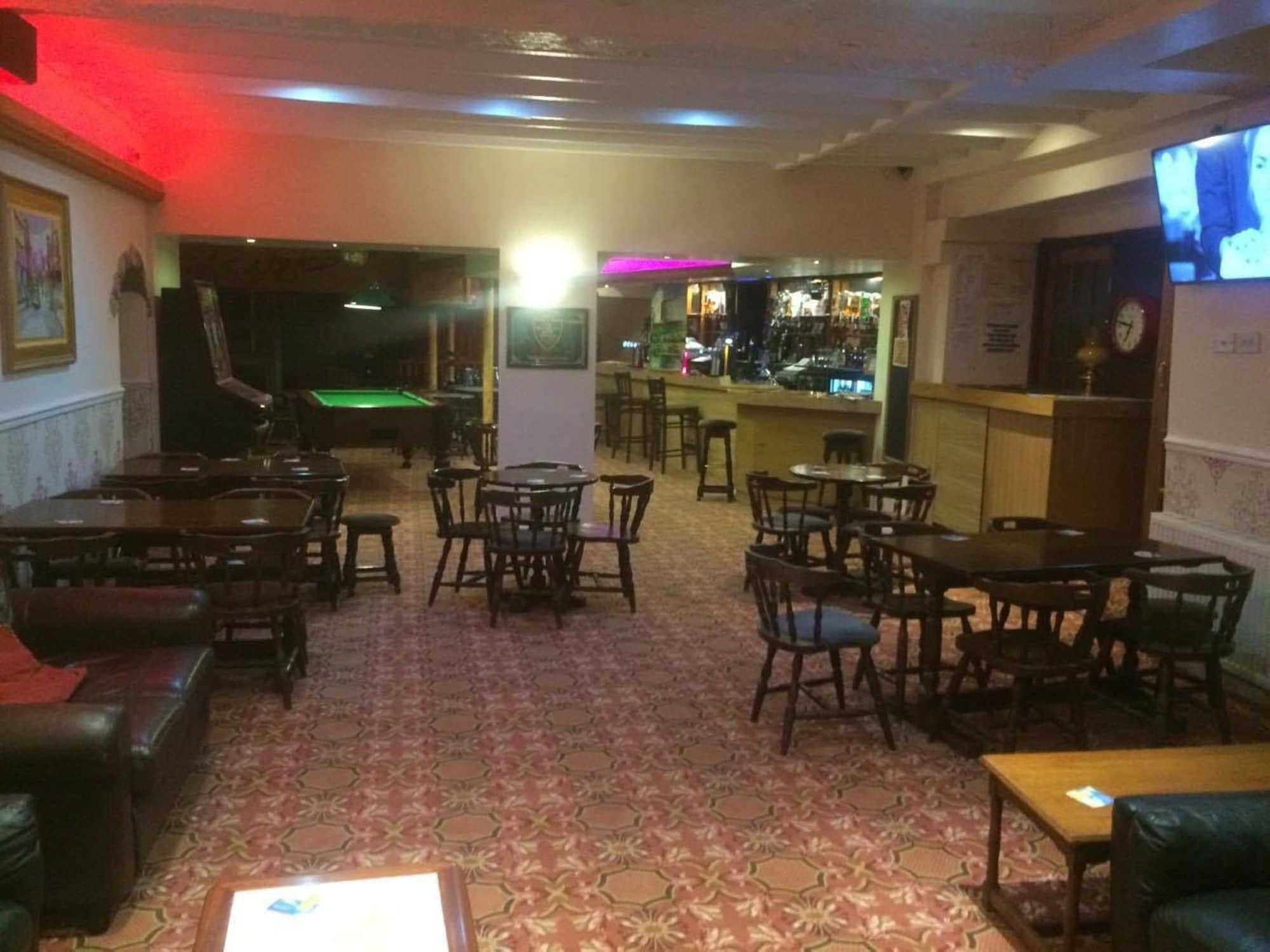 Bar/Salón The Middlegate Hotel