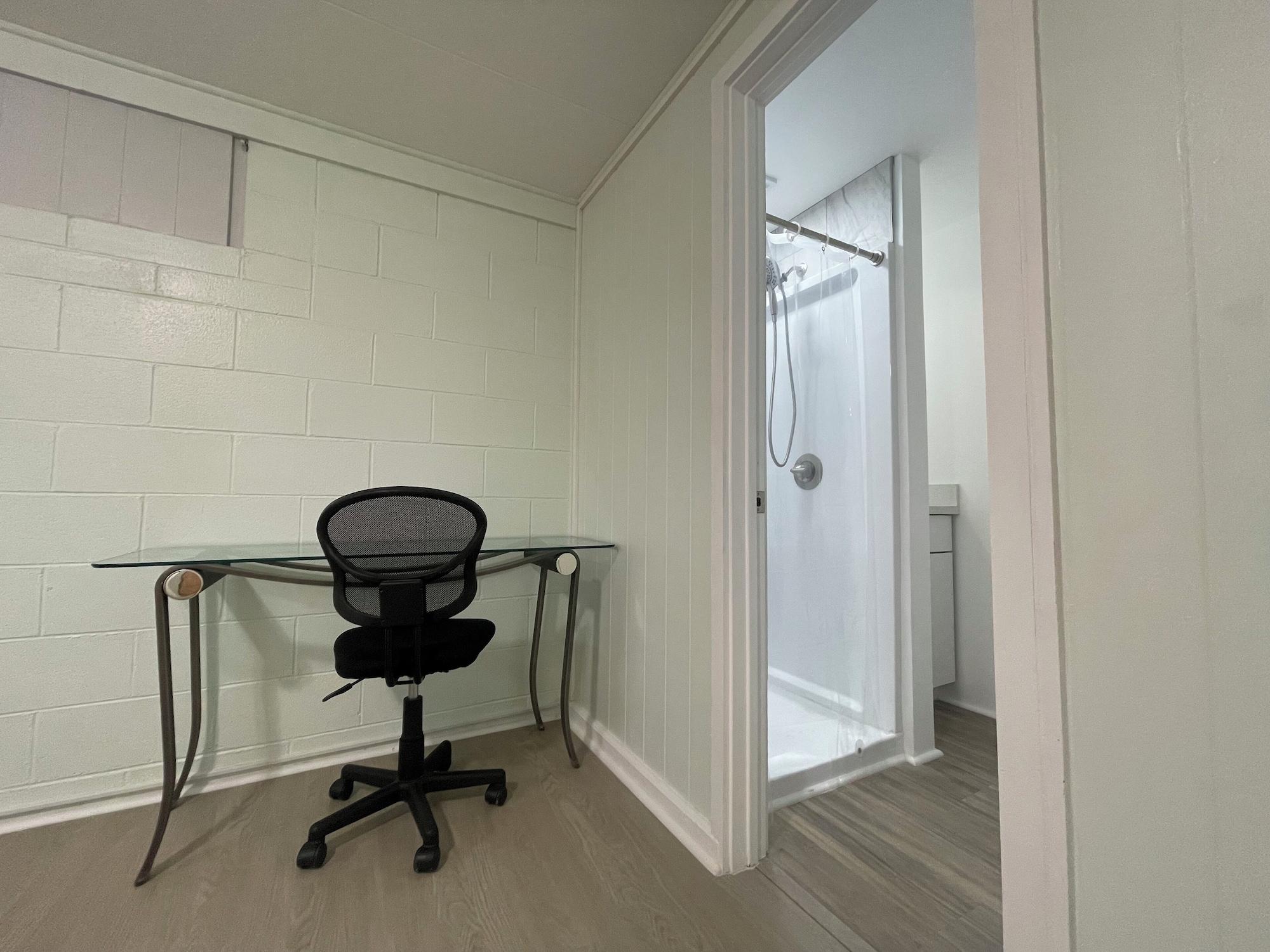 Habitación Urban oasis in heart of city-large yard