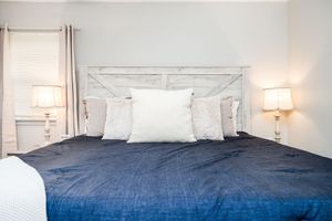 Alquiler Vacacional - Cozy Home, Perfect for Families! 3 Bedroom with fenced yard/garage storage