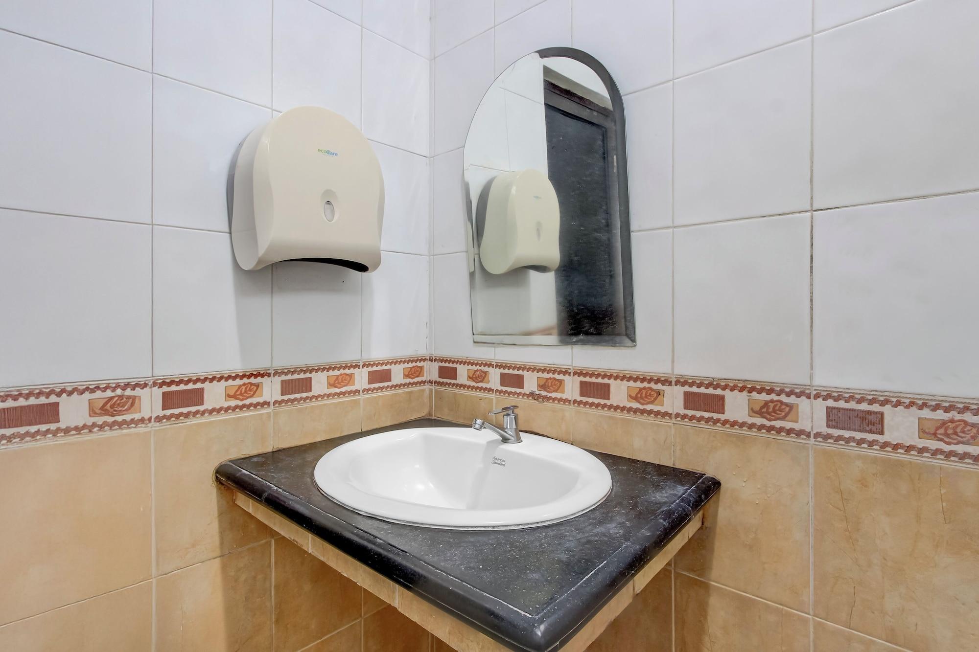 Equipamiento de Habitación Townhouse Oak near Sokaraja Purwokerto