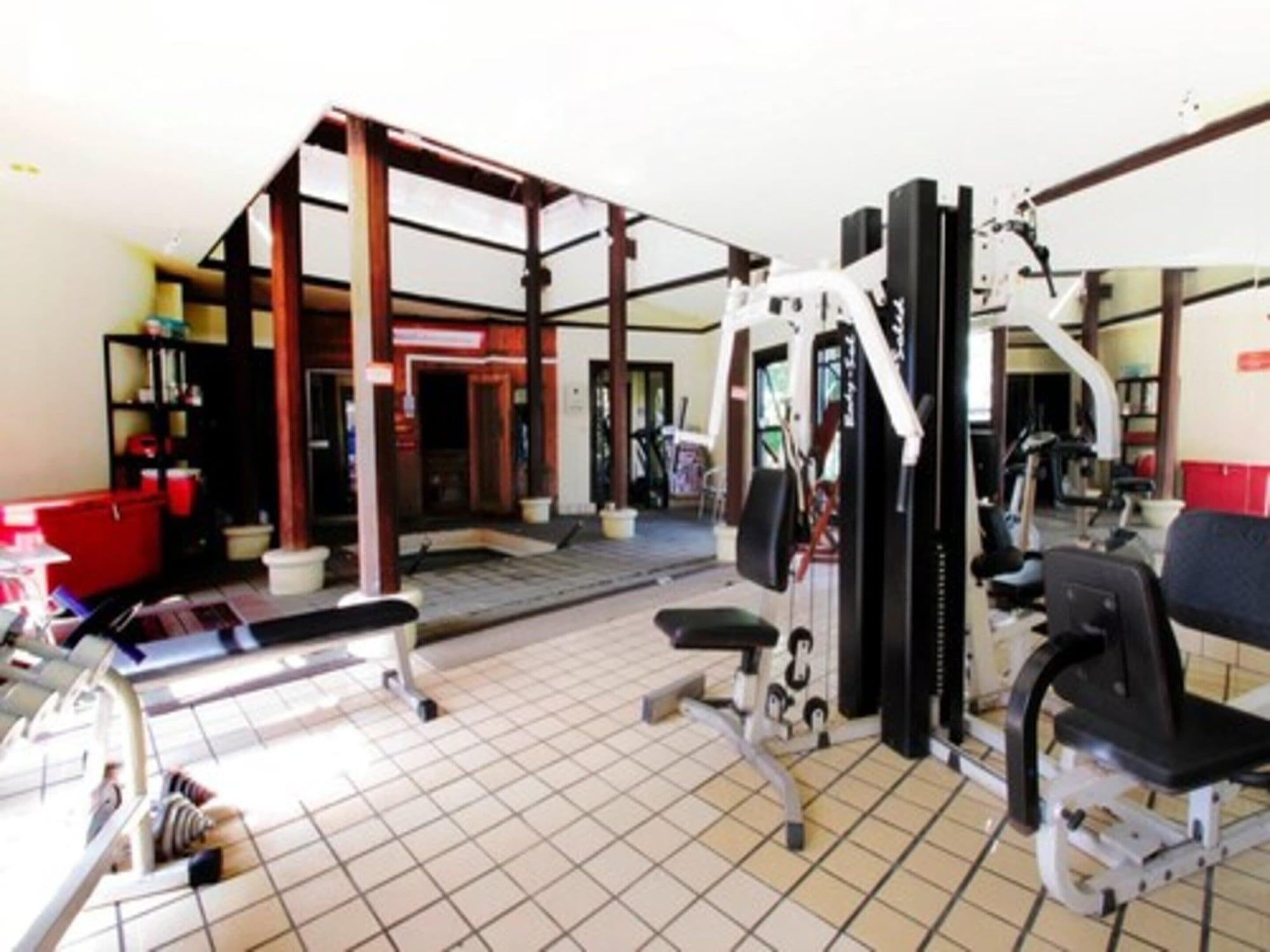 Gimnasio NIM SEE SENG Hotel