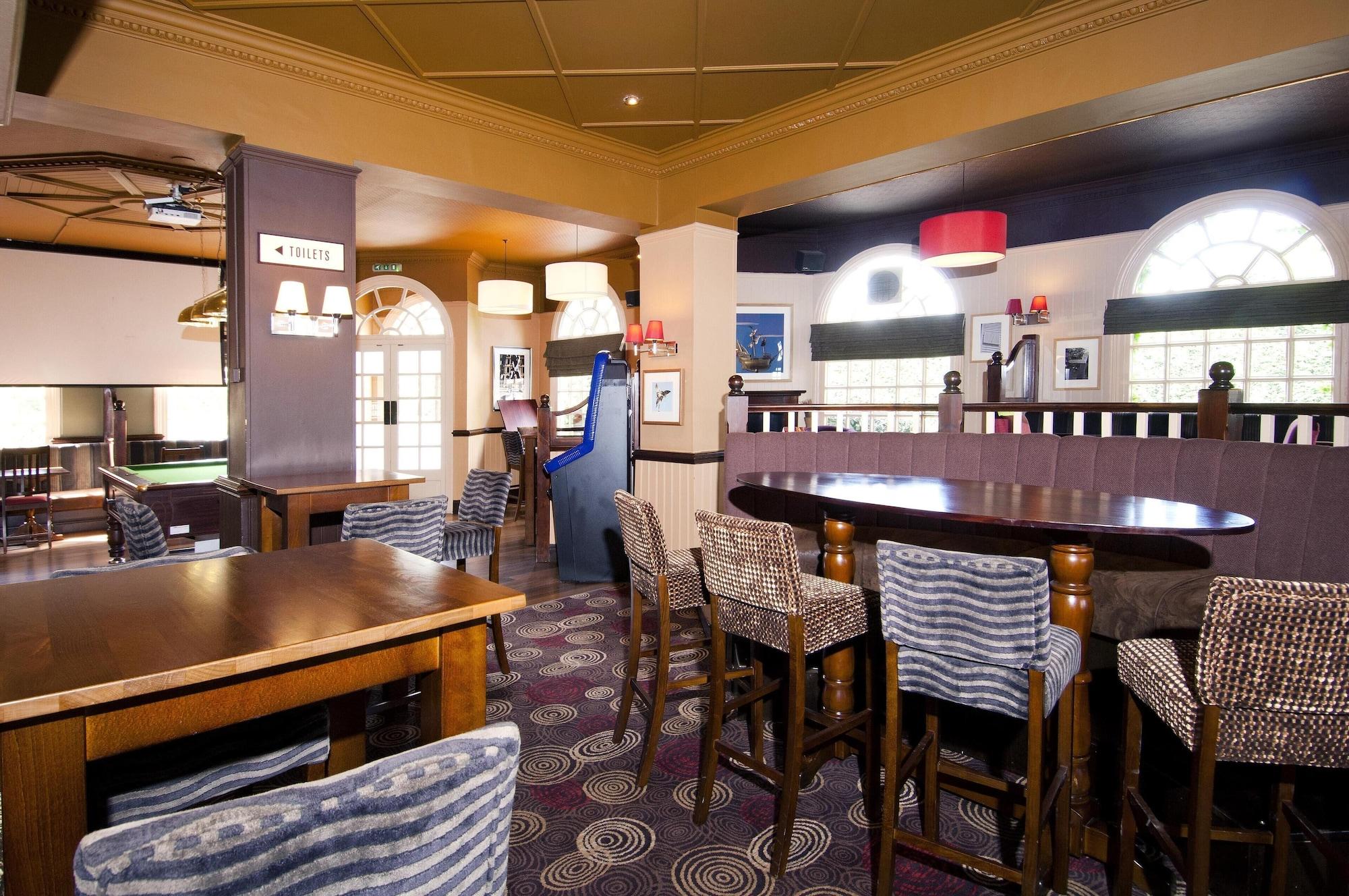 Restaurant Premier Inn London Greenford