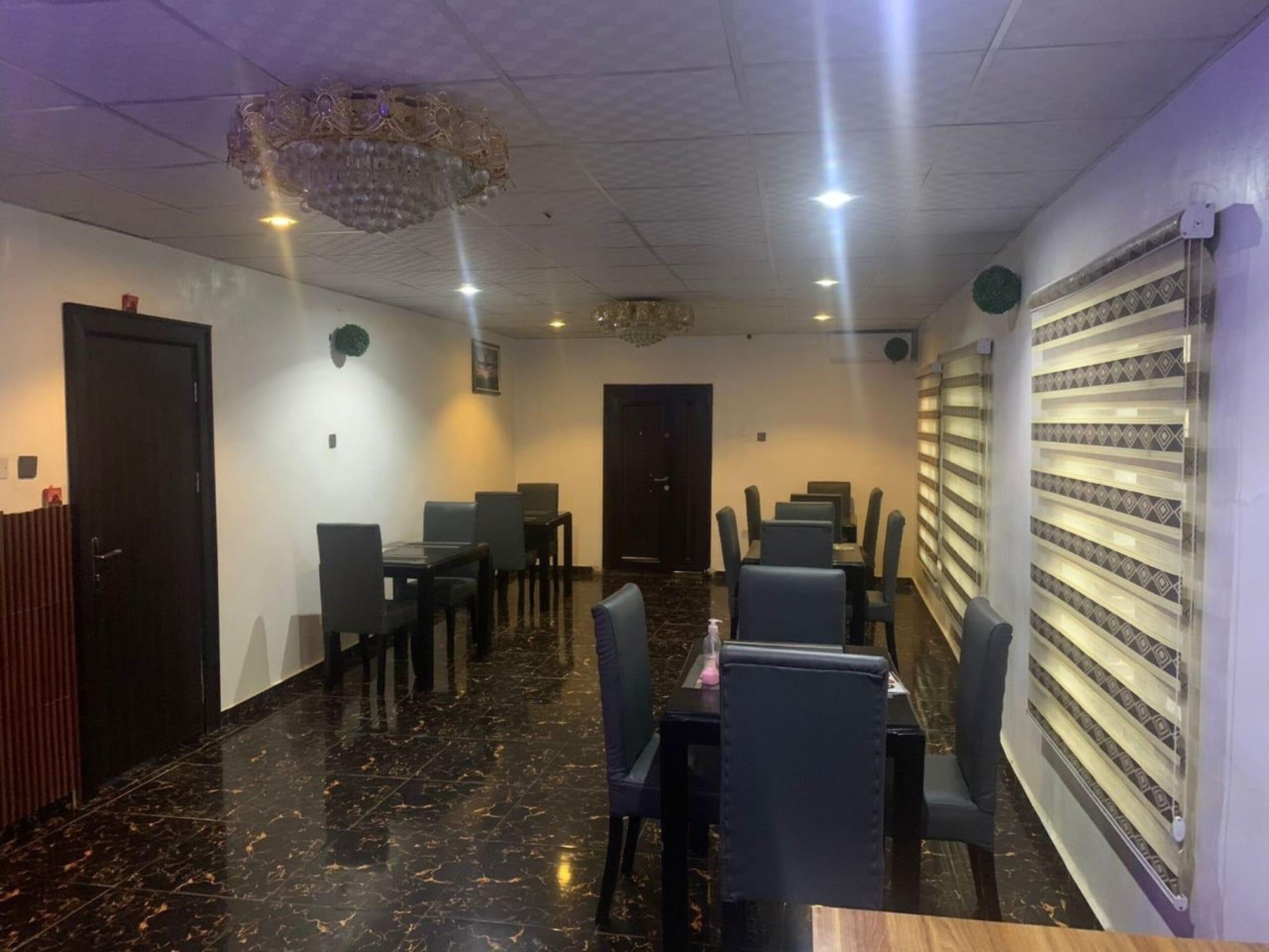 Bar/Salón Zaytun Hotel Kano