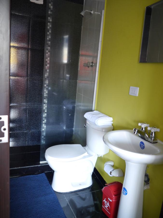 Equipamiento de Habitación Hotel Connections Bogota