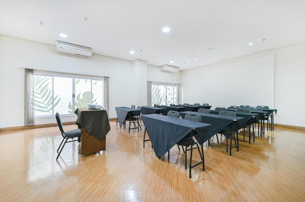 Sala de Reuniones Hotel Nacional inn Cuiabá