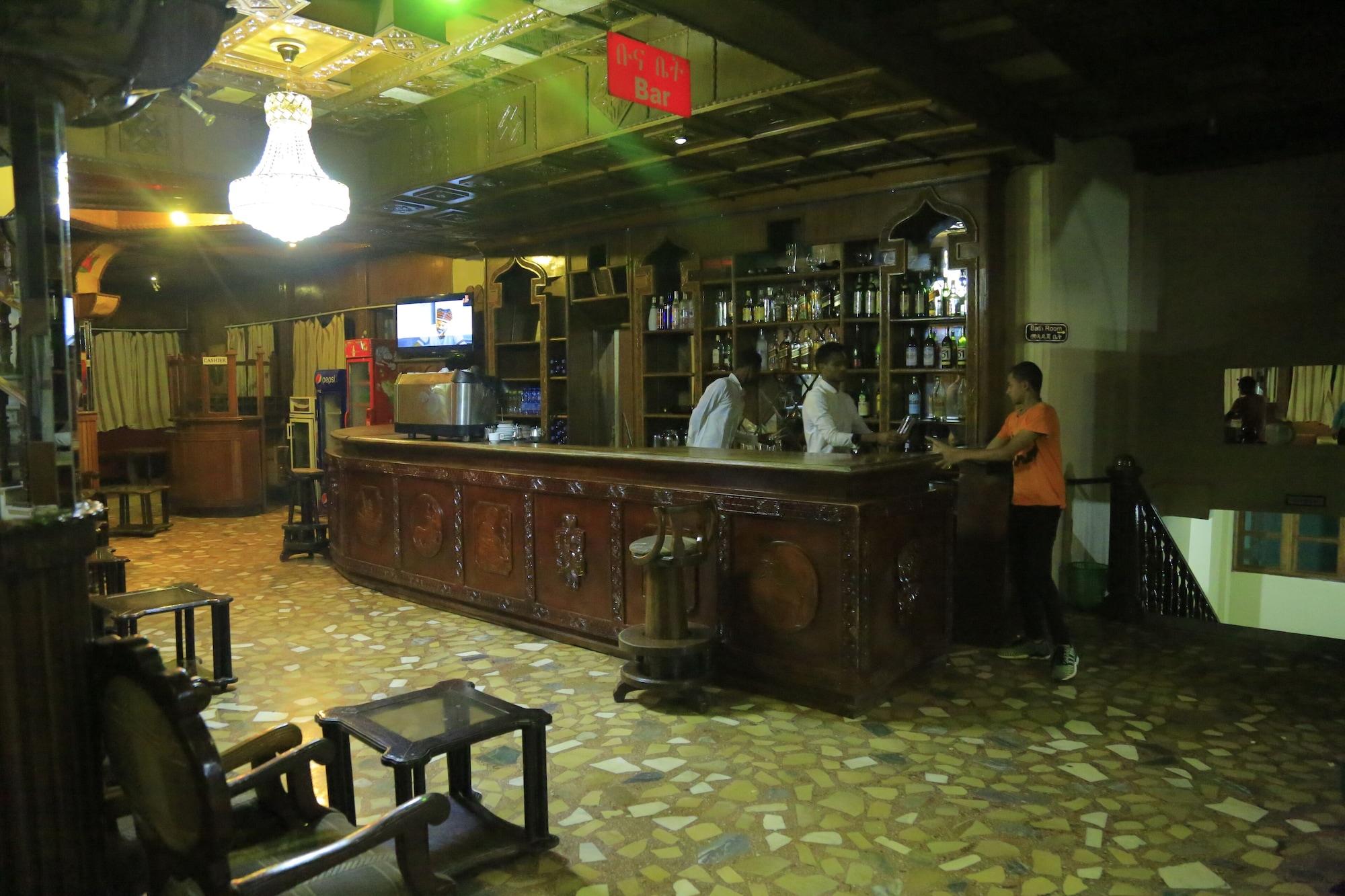 Salón de Baile Dib Anbessa Hotel Bahir Dar