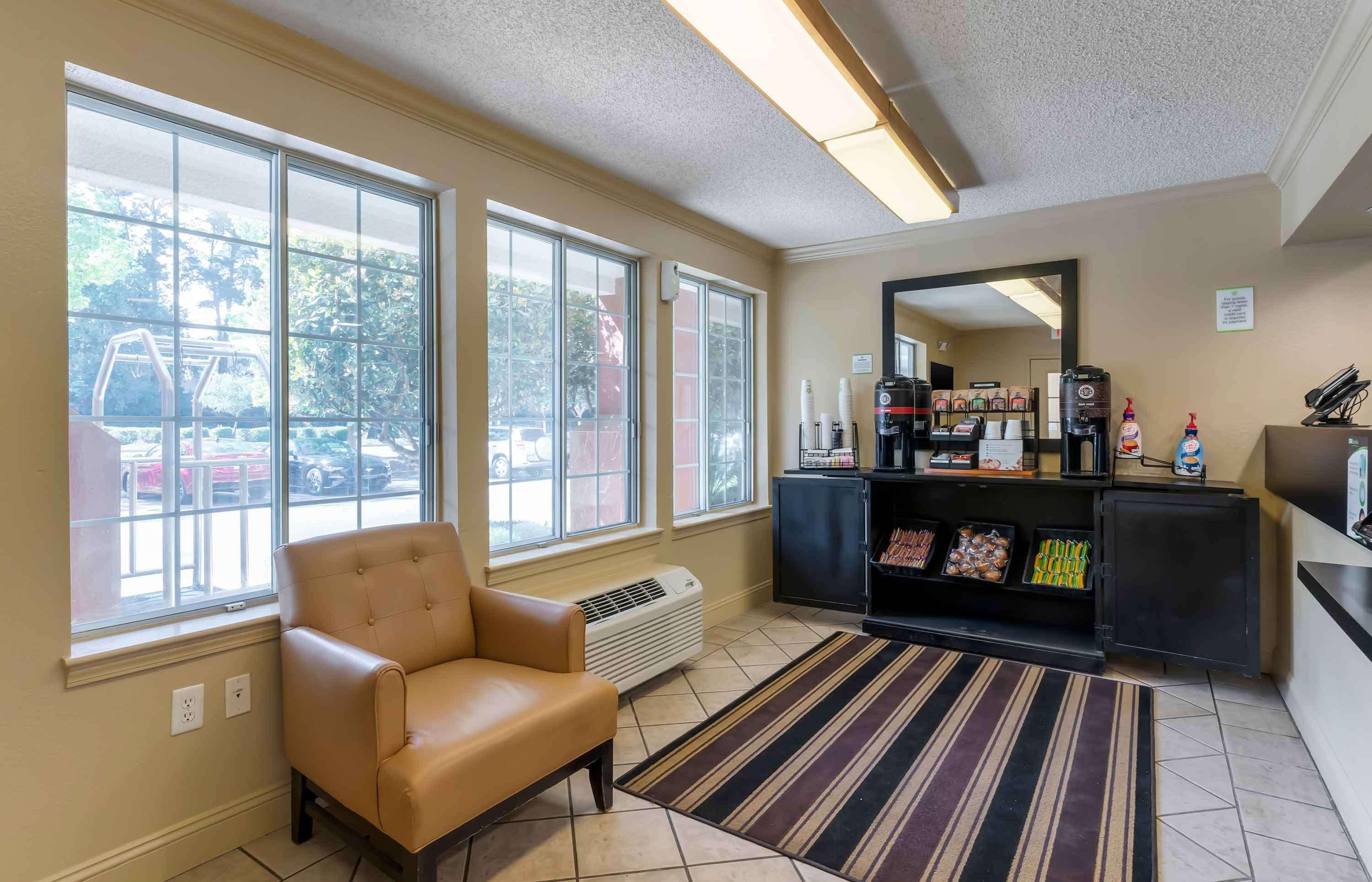Vista Lobby Extended Stay America Suites San Ramon Bishop Ranch West