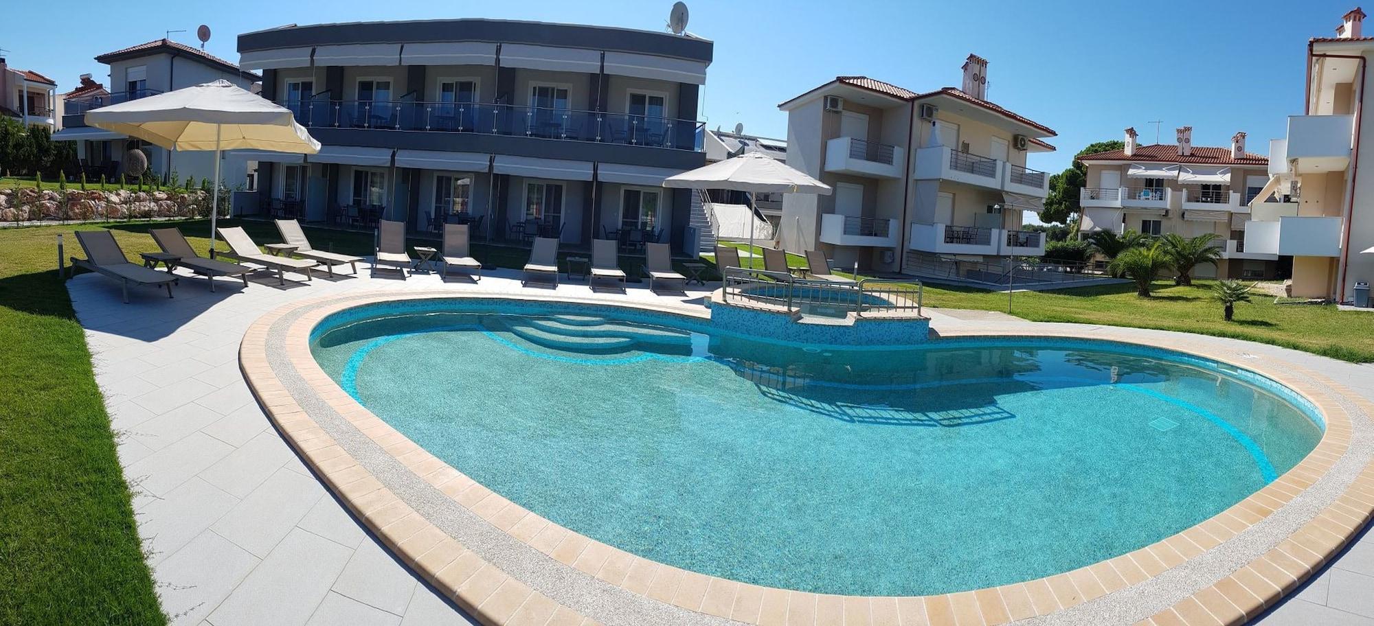 Varios Finikas Garden Beach Resort Nikiti